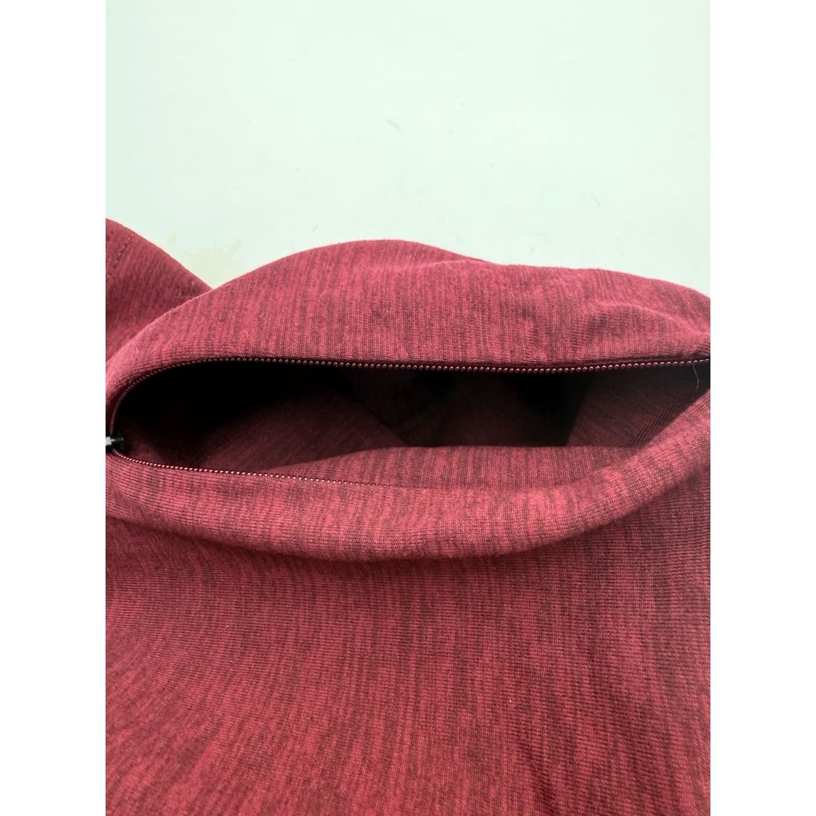 Vintage Member's Mark Men’s Long Sleeve Crew Neck T-Shirt Bordeaux/red wine 2XL Soft Brushed Fabric Stretch Tech Zip Pocket NWT Size US XXL / EU 58 / 5 - 5 Thumbnail