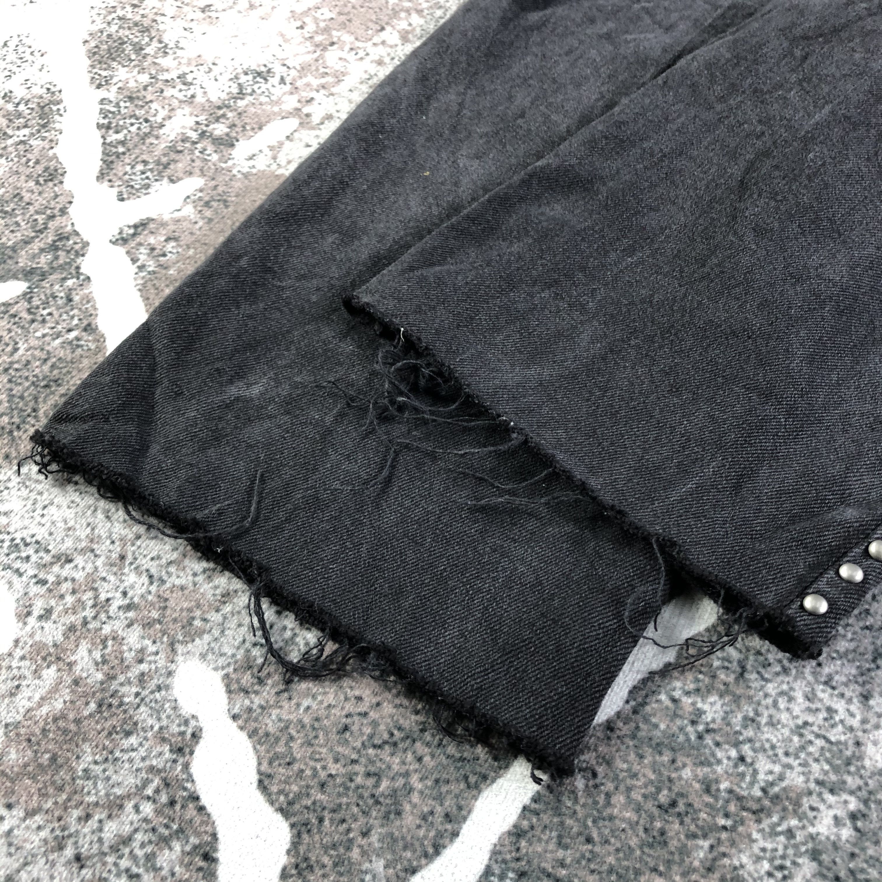 Japanese Brand Stradivarius Faded Black Jeans Punk Denim Size 26" / US 2 / IT 38 - 6 Thumbnail