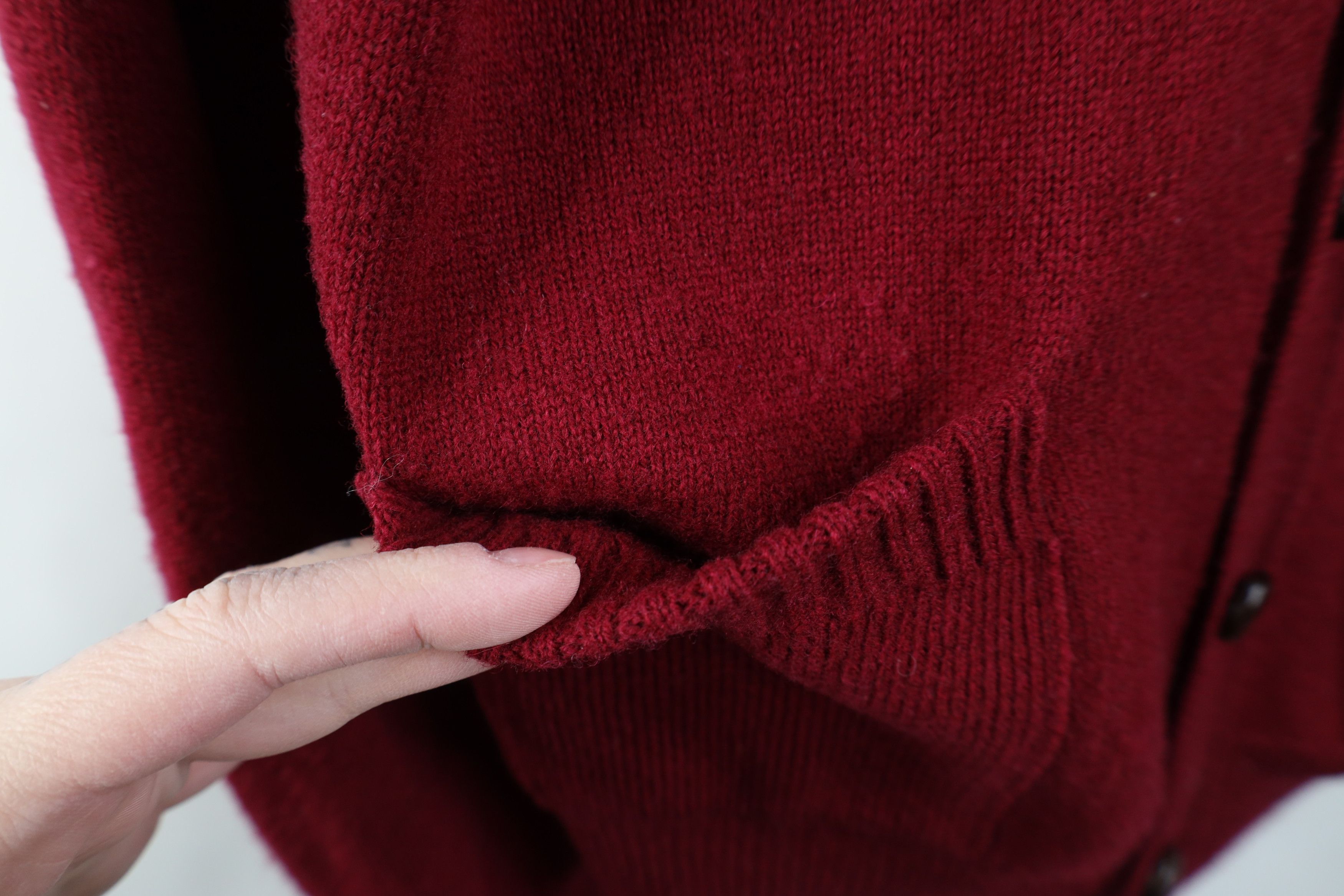 Vintage Vintage 70s Streetwear Knit Kurt Cobain Cardigan Sweater Red Size US XL / EU 56 / 4 - 6 Thumbnail