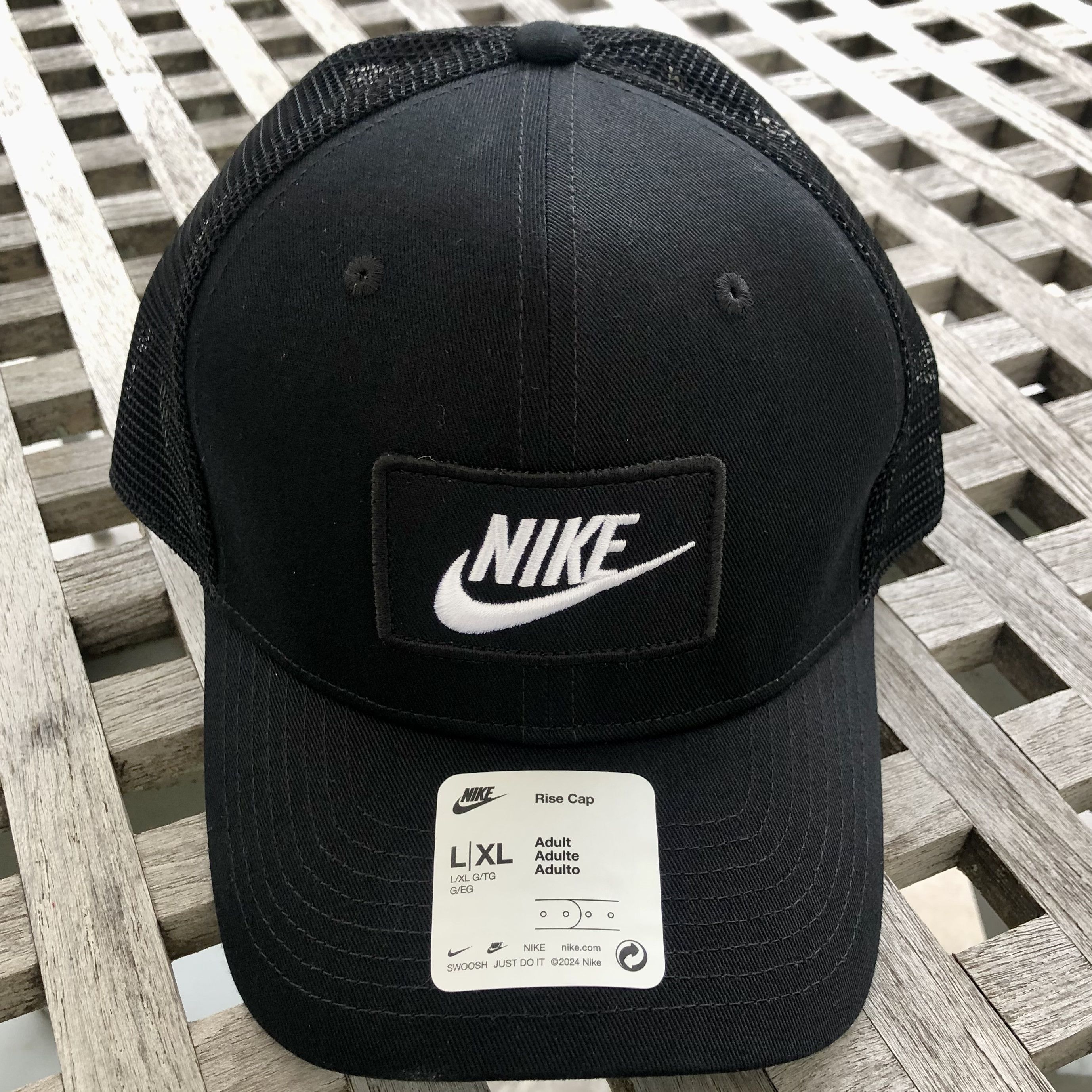 Nike Nike Box Logo Trucker Snapback Cap Hat L / XL Size ONE SIZE - 1 Thumbnail