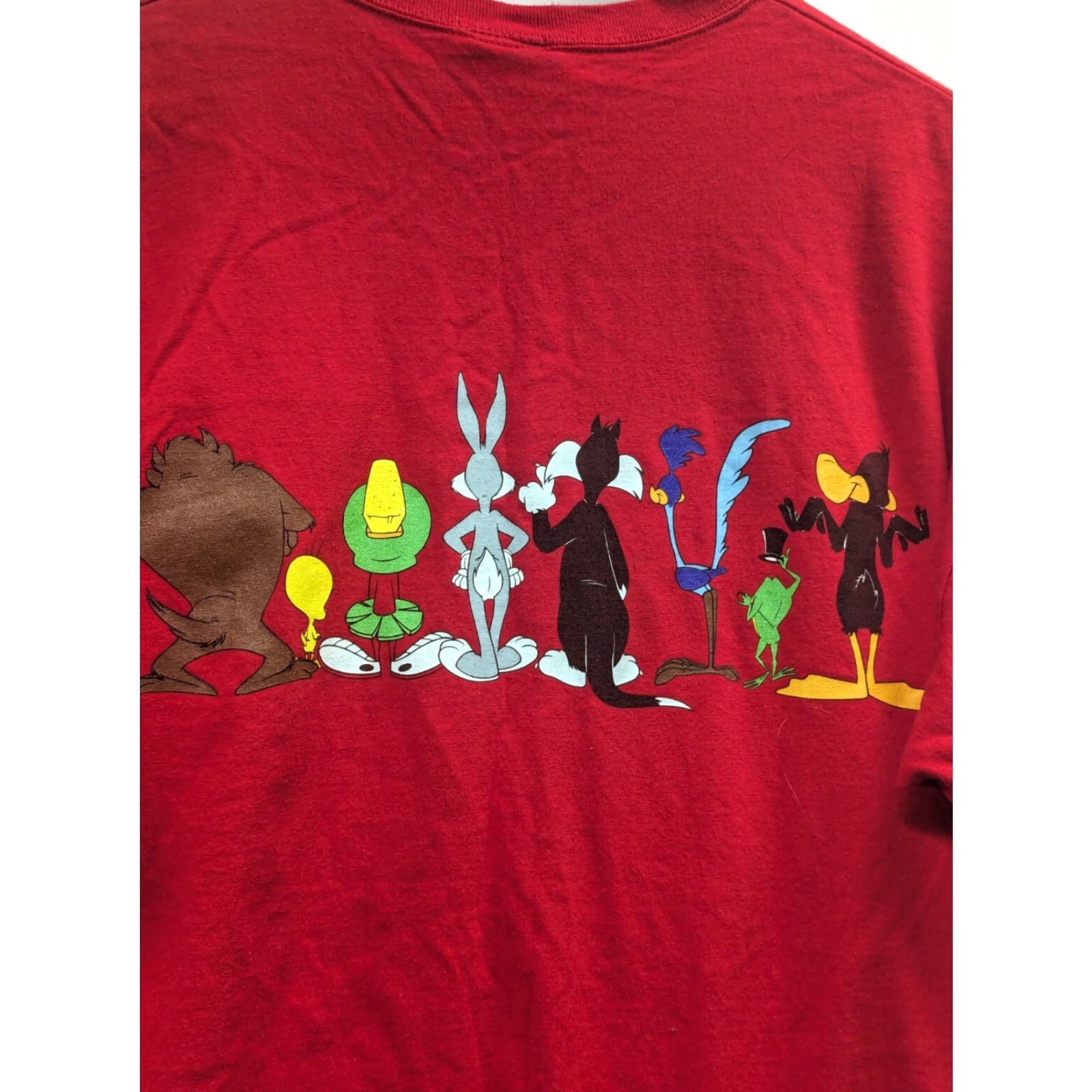 Vintage VINTAGE Warner Bros. Studio Store T-Shirt XL Red Bugs Bunny Tazmanian Devil 1994 90s Y2K AOP Crew Neck Short Sleeve Cotton Men Embroidered Pocket Size US XL / EU 56 / 4 - 7 Thumbnail