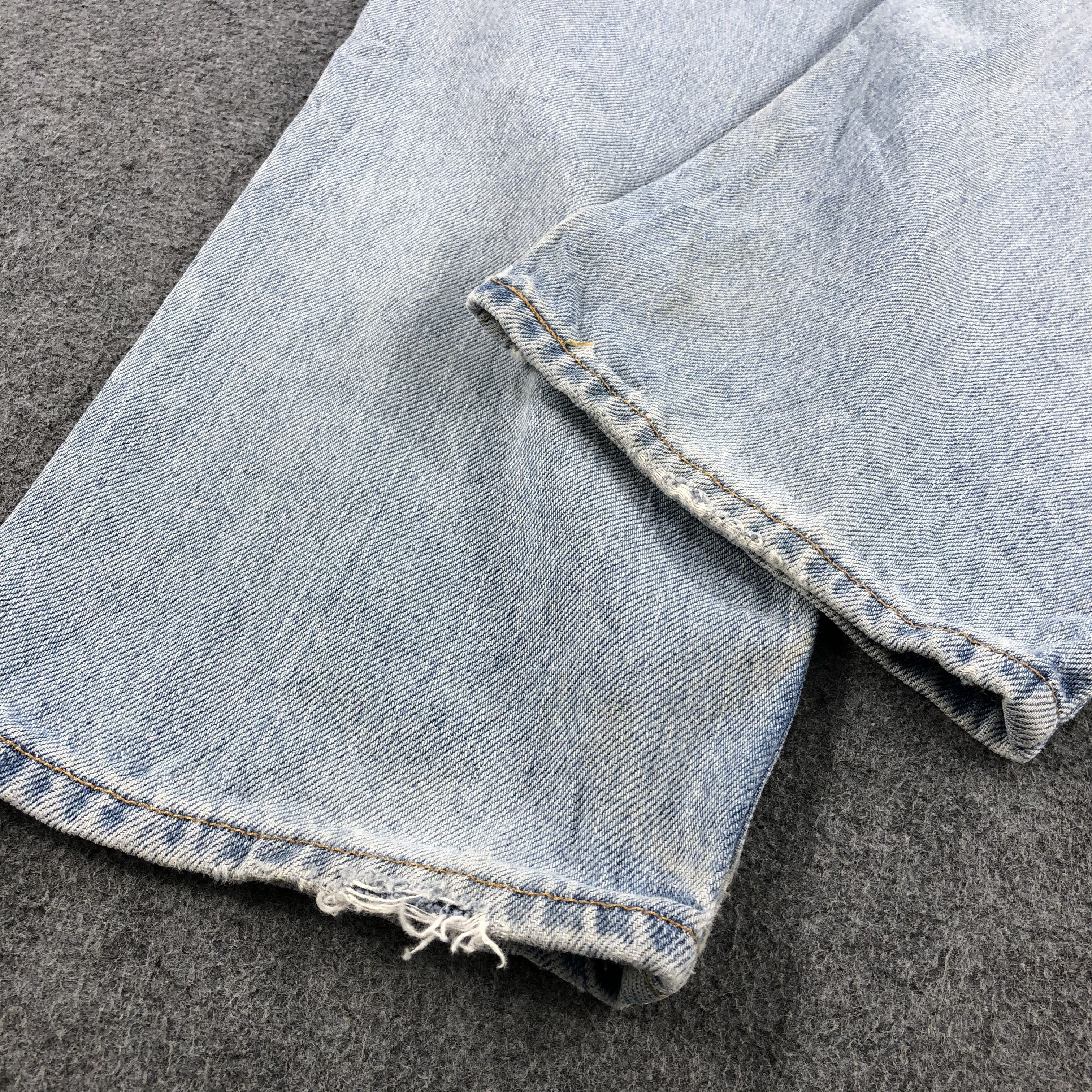 Levi's Vintage Light Wash Levis 550 Jeans-J2062 Size US 31 - 6 Thumbnail