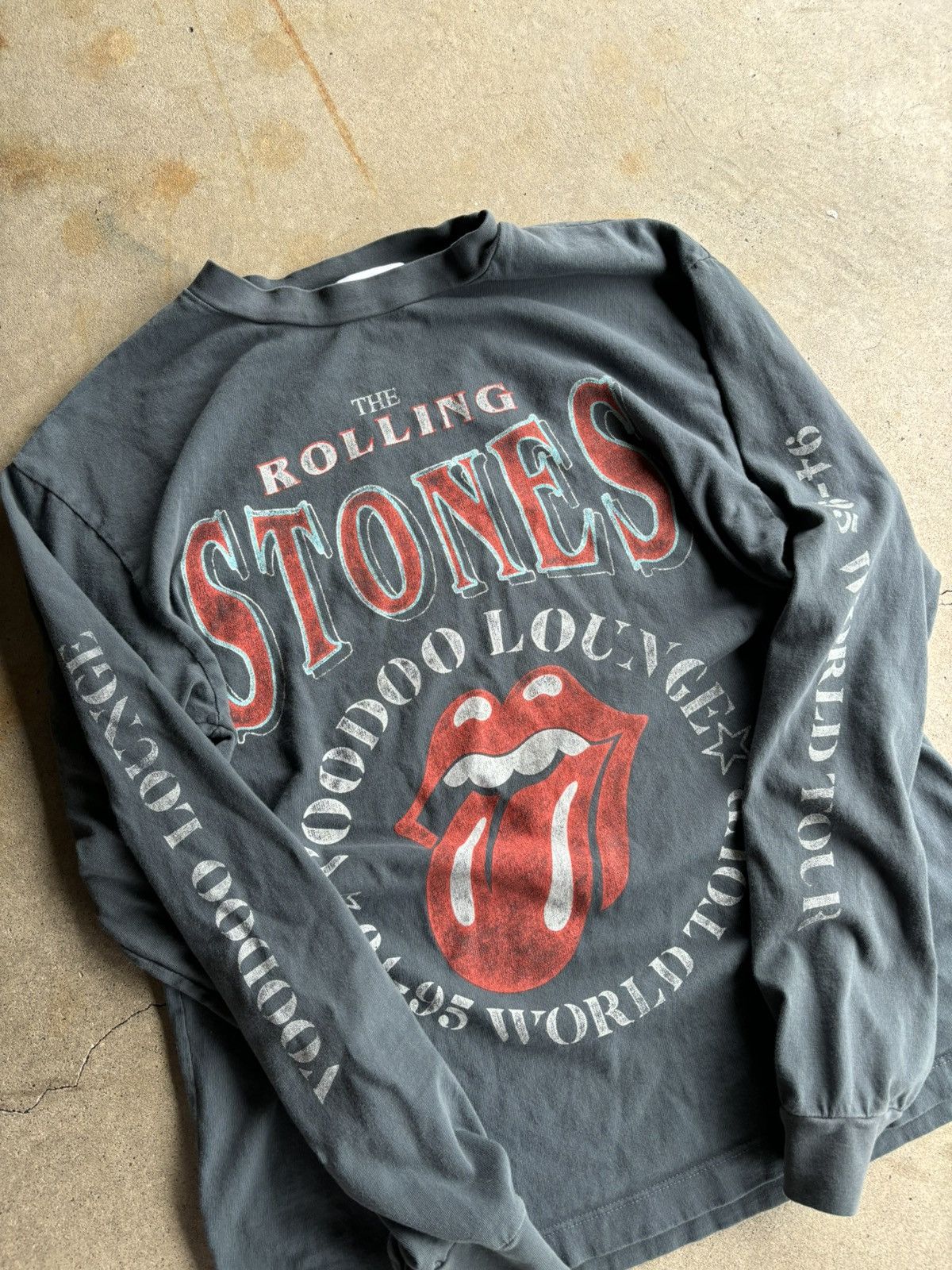 Vintage Crazy Daydreamer LA Rolling Stones Distressed Tour Shirt Size US S / EU 44-46 / 1 - 5 Thumbnail