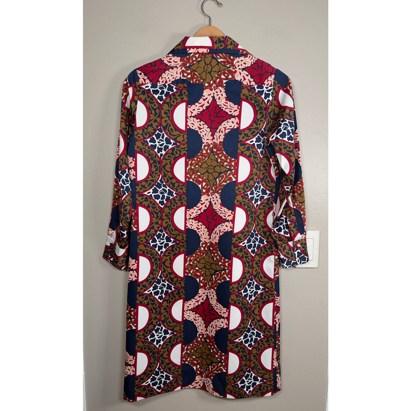 Lanvin Vintage 1960’s Lanvin Geometric Batik Silk Shirtdress size 6 Size M / US 6-8 / IT 42-44 - 6 Thumbnail