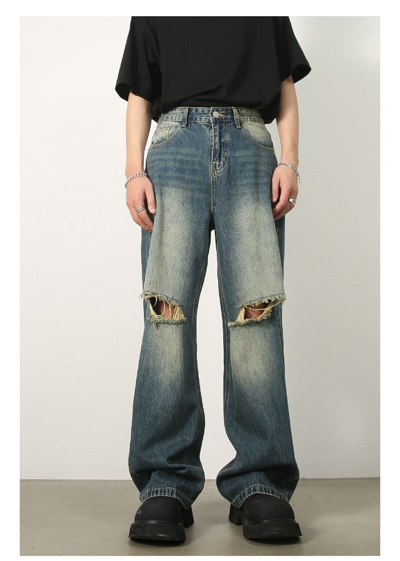 image of Baggy Distressed Denim Jeans in Blue, Men's (Size 32)