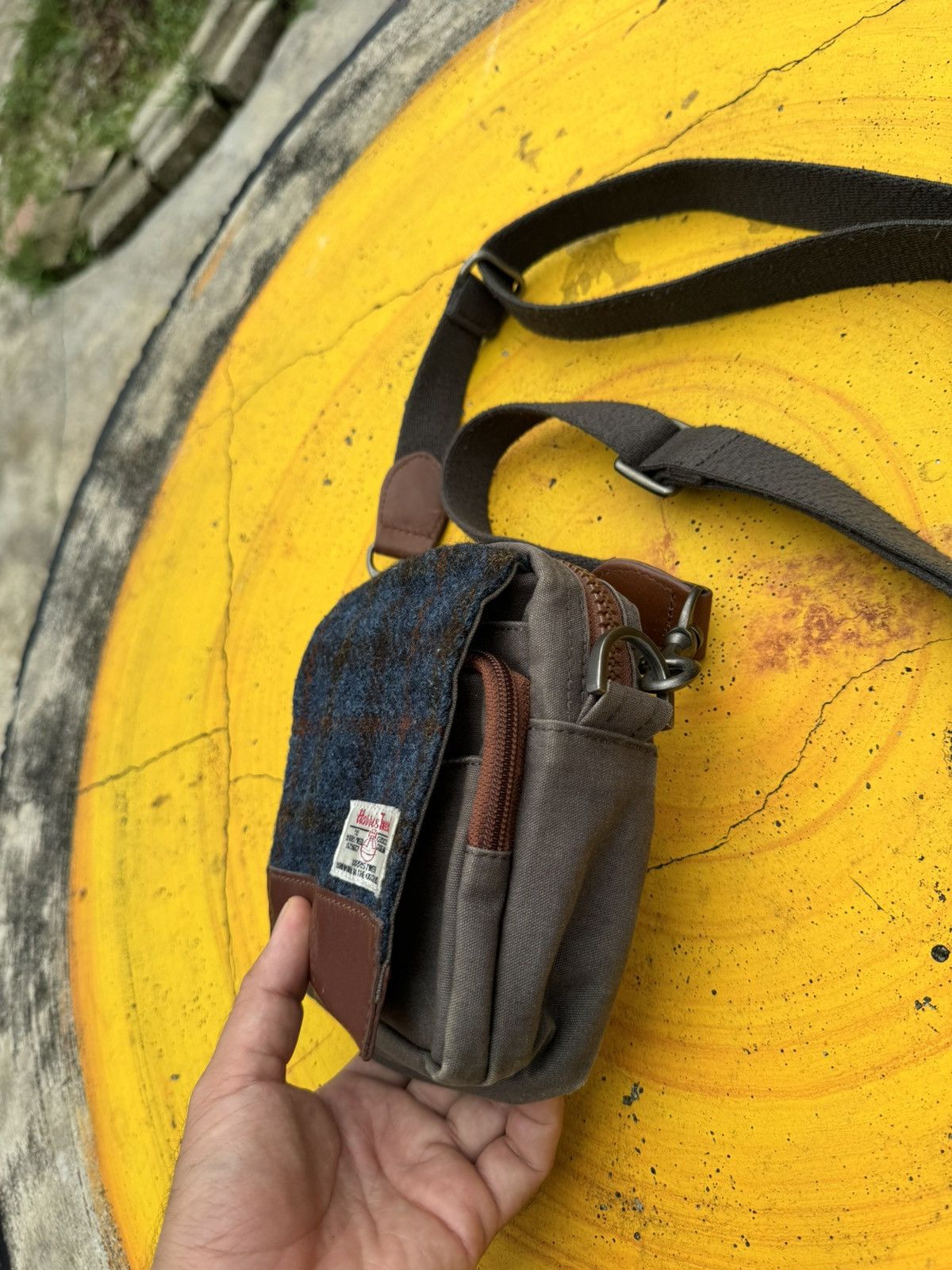 Harris Tweed × Kangol Harris tweed x kangol Crossbody bag Size ONE SIZE - 2 Thumbnail