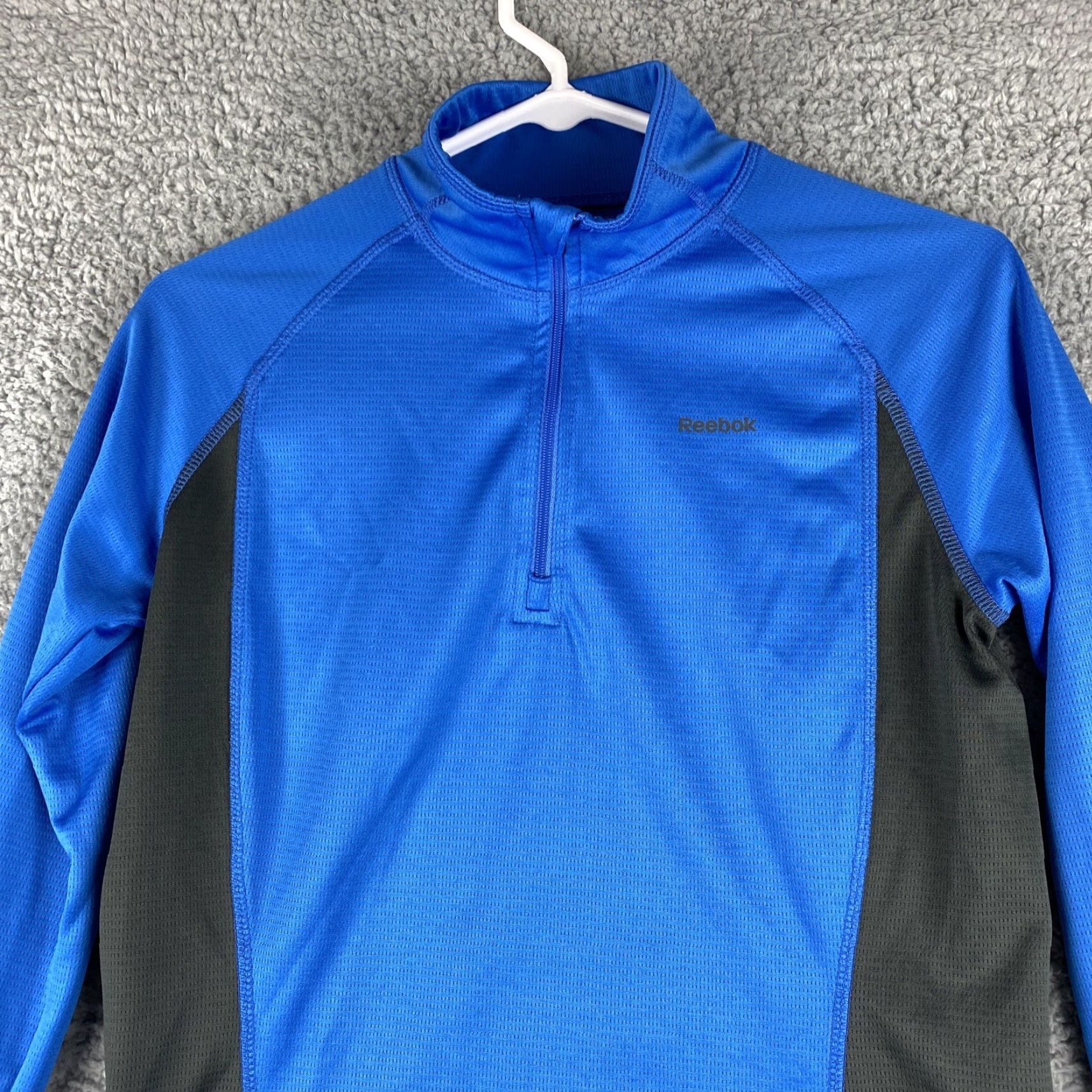 Reebok Reebok Womens Medium 1/4 Zip Running Shirt Stretch Top Thumbhole Blue 38-51 Size M / US 6-8 / IT 42-44 - 2 Thumbnail