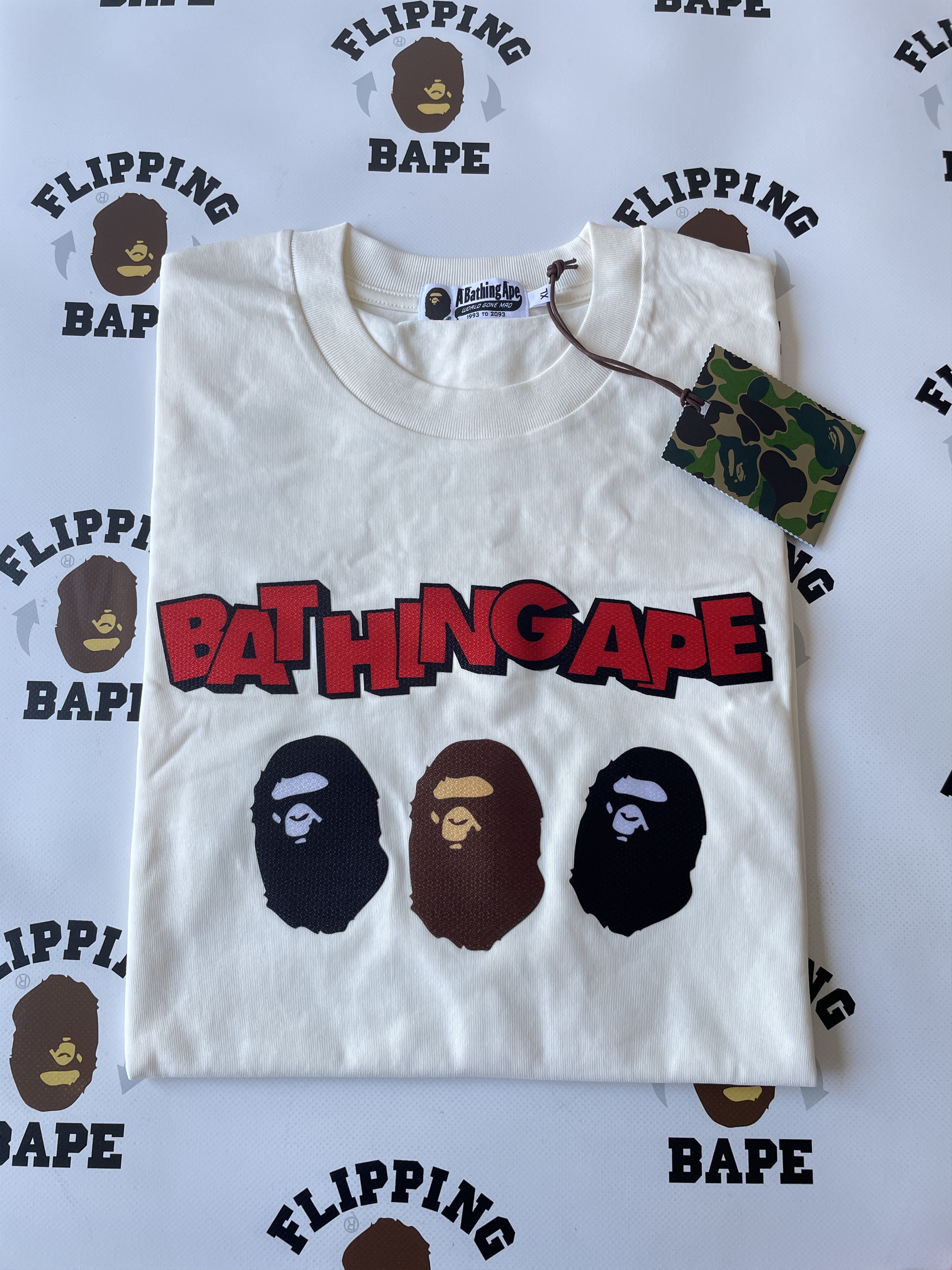 Bape BAPE TRIPLE APE HEAD RELAXED FIT TEE Size US XL / EU 56 / 4 - 6 Thumbnail
