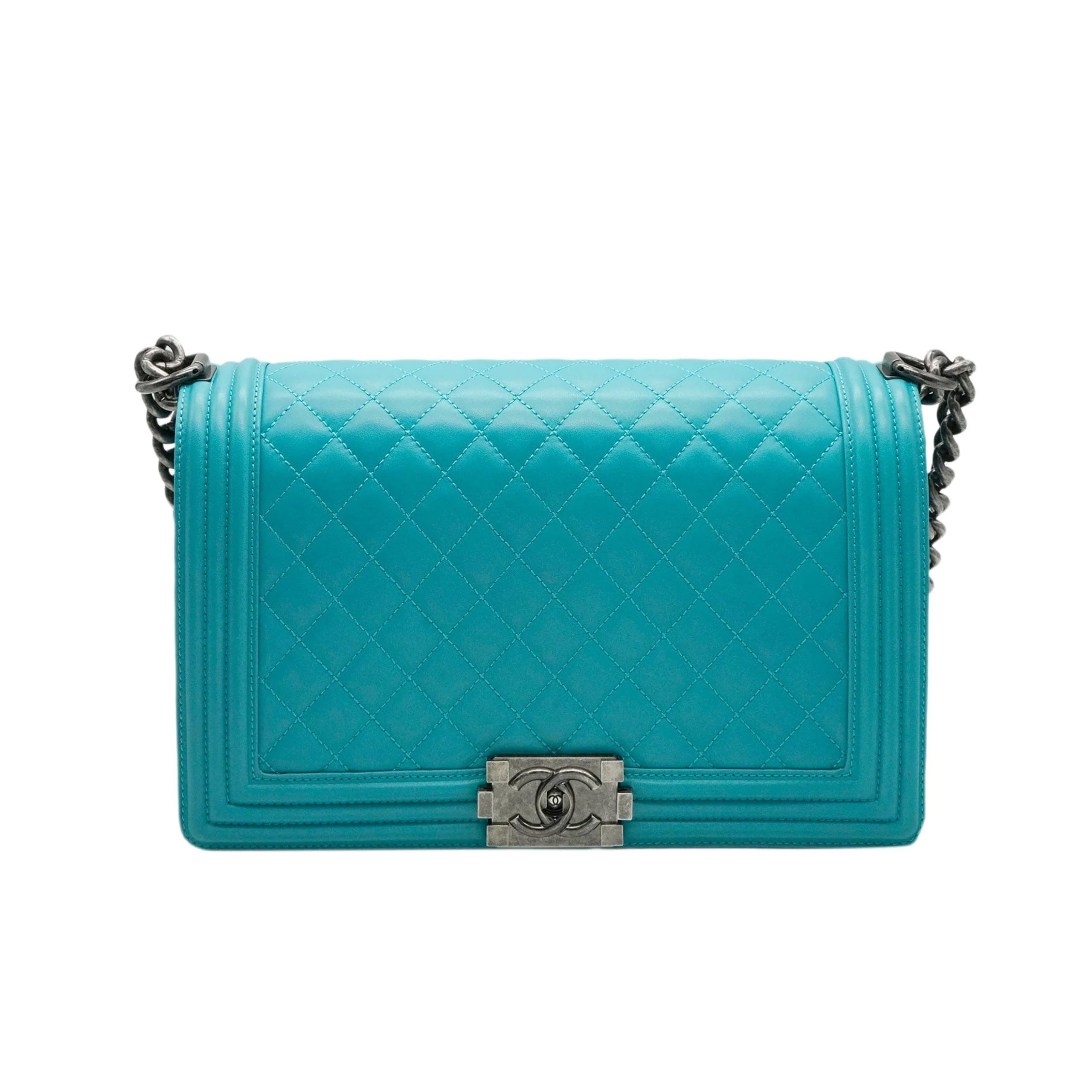 image of Chanel Aqua Quilted Lambskin New Medium Boy Bag in Green, Women's