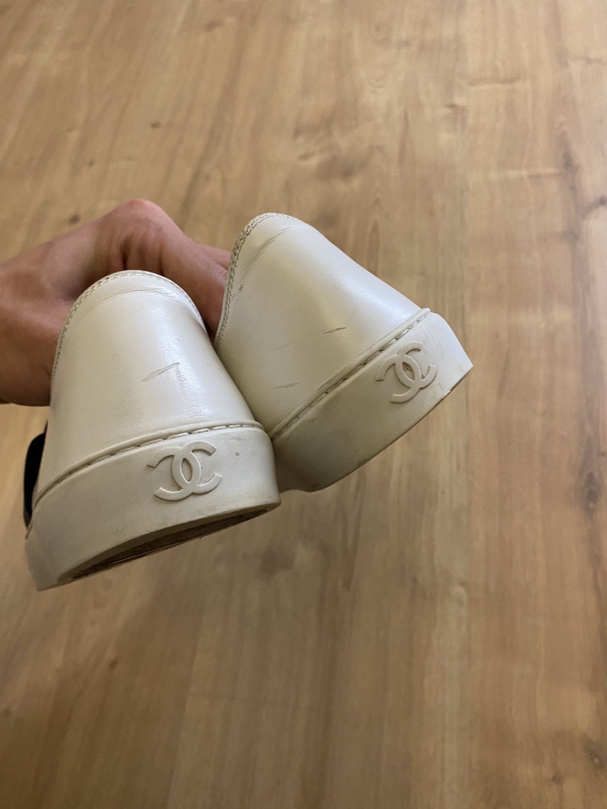 Chanel Chanel Lambskin Slip On Sneaker Size US 7.5 / IT 37.5 - 4 Thumbnail