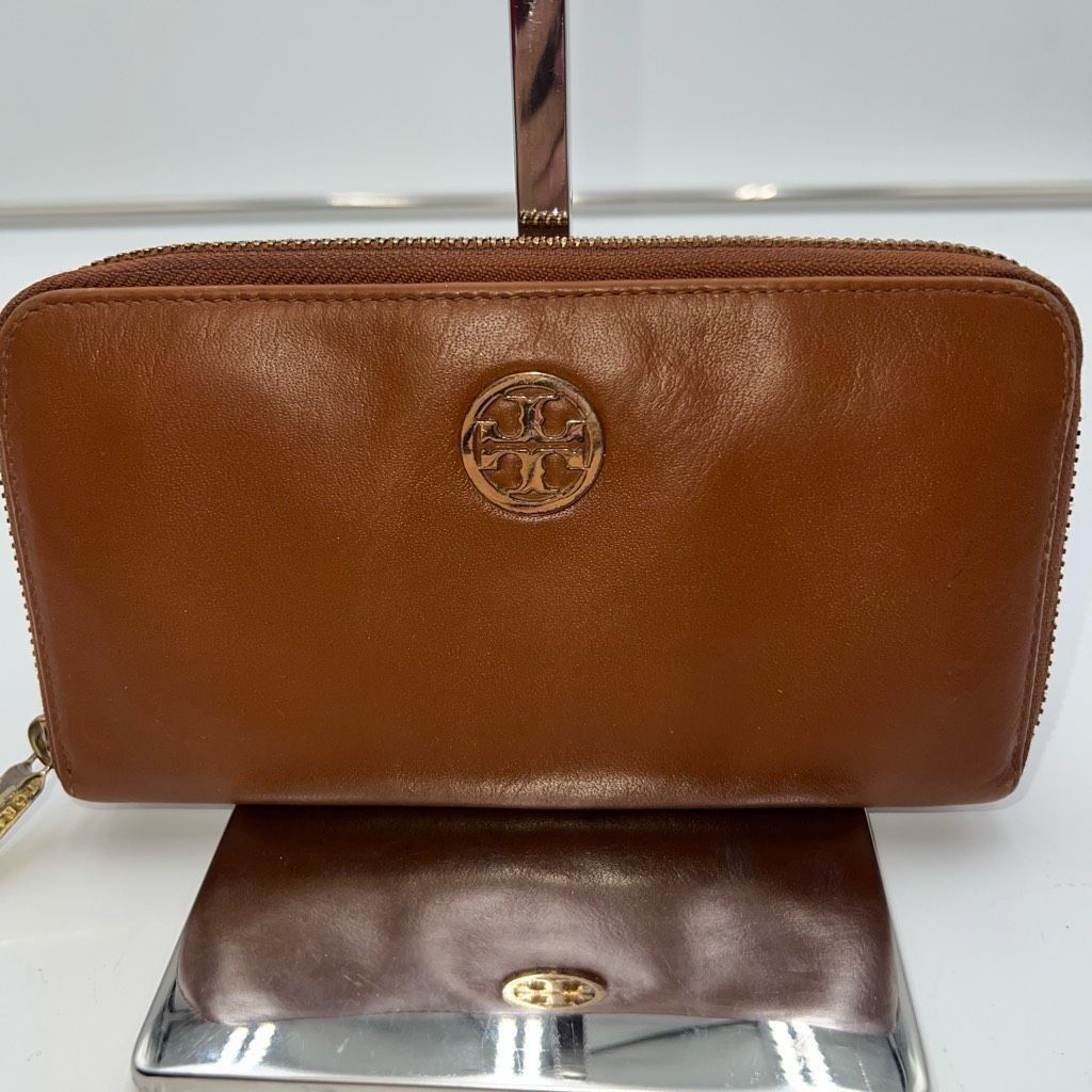 Tory Burch Tory Burch Dena Leather Zip Continental Clutch Wallet Size ONE SIZE - 1 Thumbnail