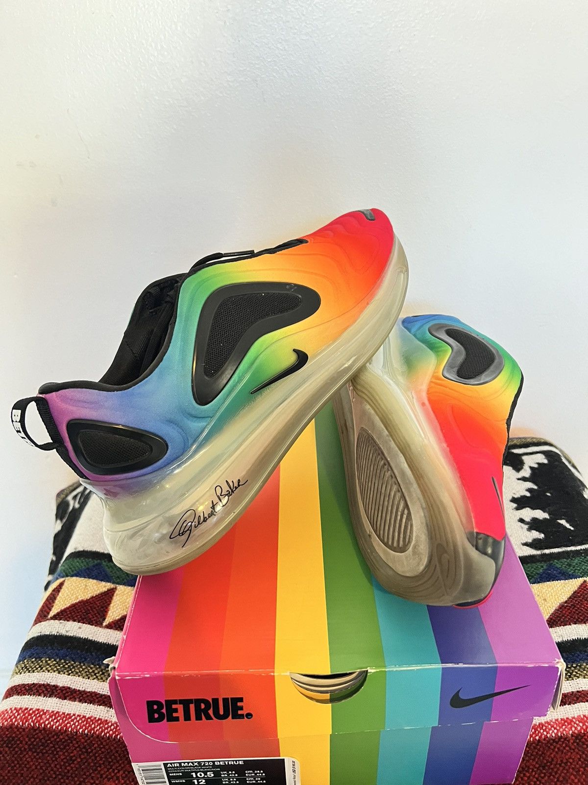Nike AIR MAX 720 BETRUE Size US 10.5 / EU 43-44 - 4 Thumbnail