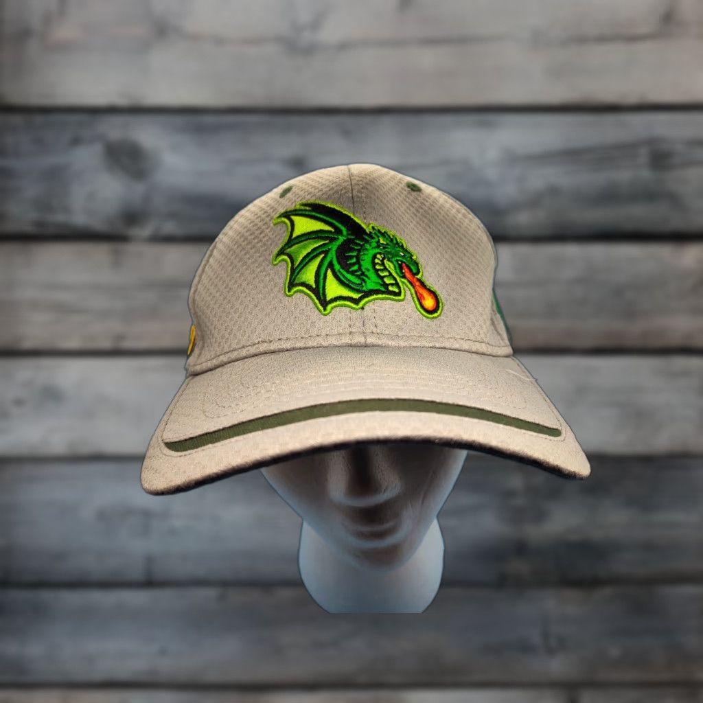 VINTAGE Dublin Dragons Football Hat Cap Fitted L/XL Cap America Mens Multicolor Embroidered Breathable Lightweight Stadium Football Theme 90s?