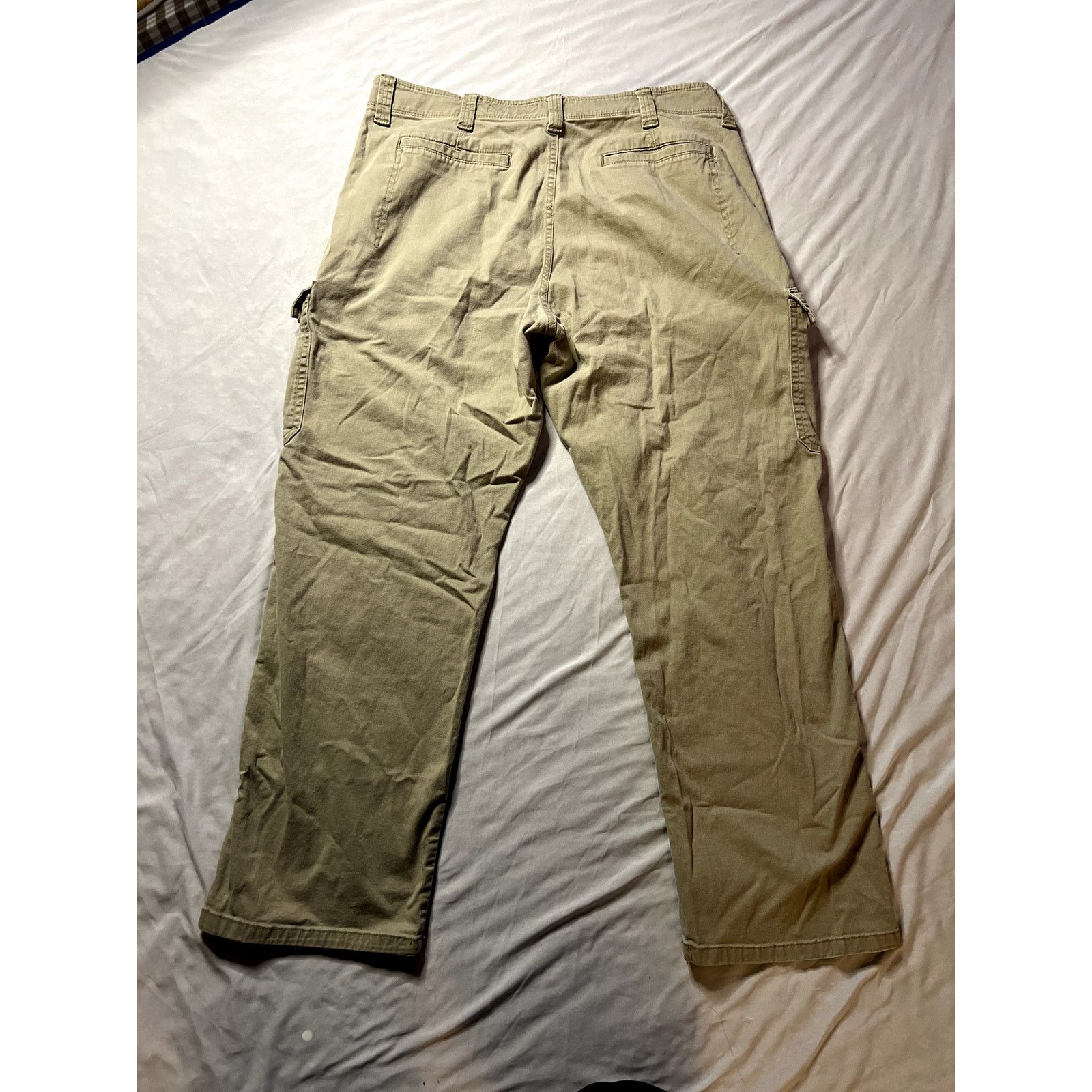 Wrangler Wrangler Relaxed Fit Cargo Pants 36x30 Beige Men’s RN 130273 Size US 36 / EU 52 - 3 Thumbnail