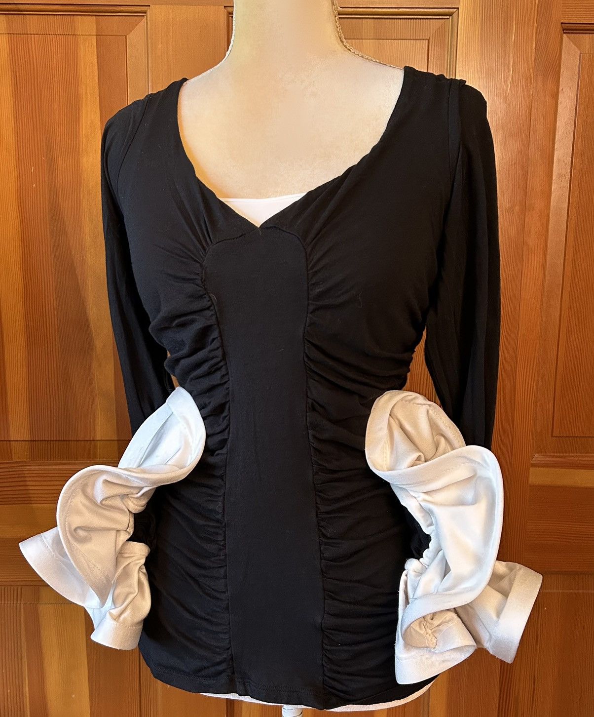 Designer × Vintage Preowned Elevated Two-Tone Bell Cuff -Sleeve Top Size S / US 4 / IT 40 - 3 Thumbnail