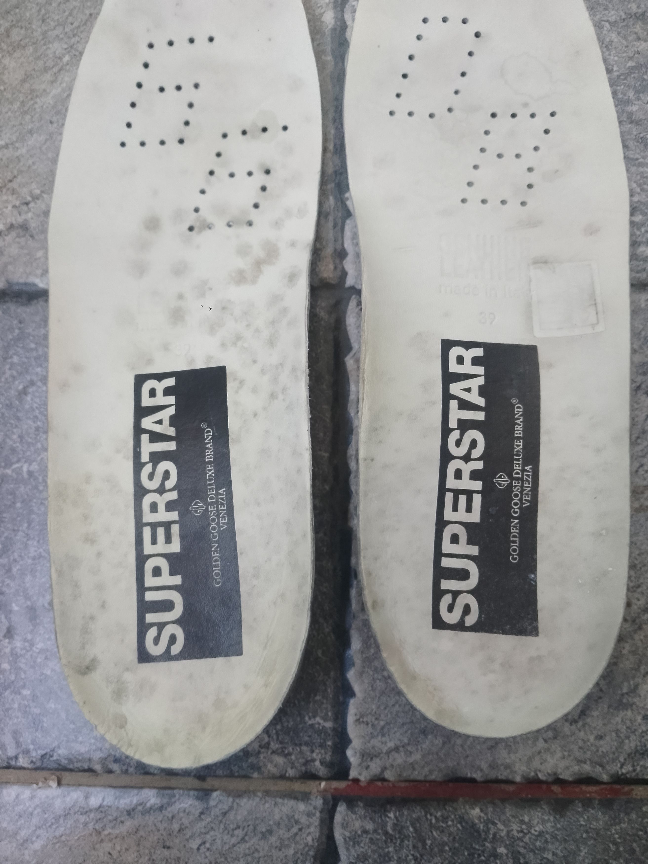 Golden Goose superstar suede low top sneakers Size US 9 / IT 39 - 12 Thumbnail