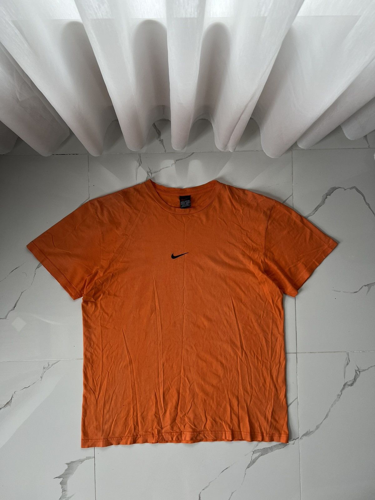 Nike × Vintage 90’s NIKE CENTR SWOOSH LOGO RARE RETRO TEE Y2K Size US XL / EU 56 / 4 - 1 Thumbnail