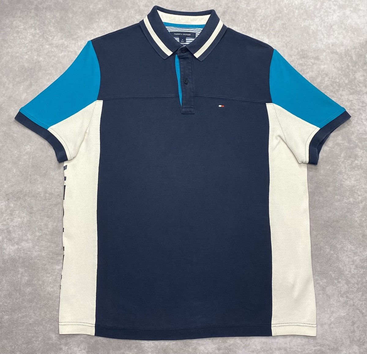 Tommy Hilfiger Vintage Tommy Hilfiger Polo Shirt Bundle Size US M / EU 48-50 / 2 - 2 Thumbnail