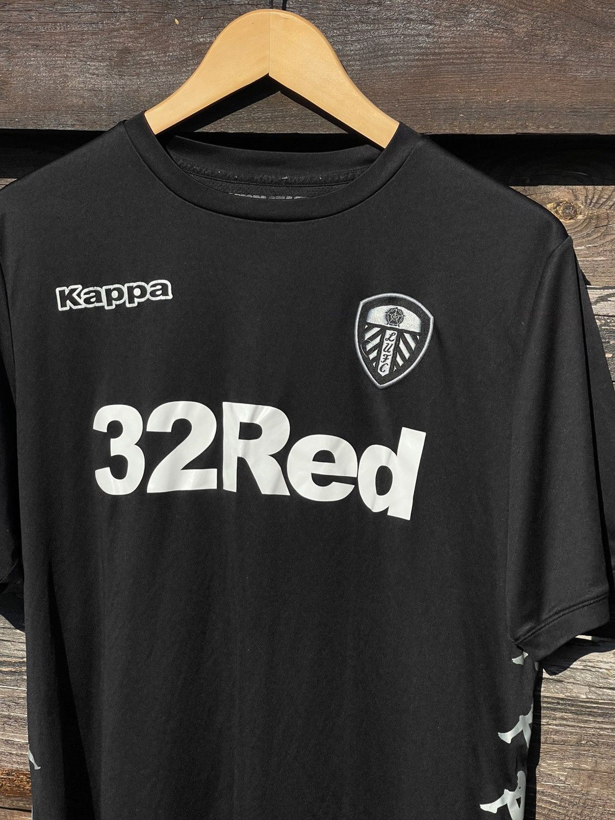 Kappa 2017 Kappa Leeds United black soccer jersey Size US XL / EU 56 / 4 - 3 Thumbnail