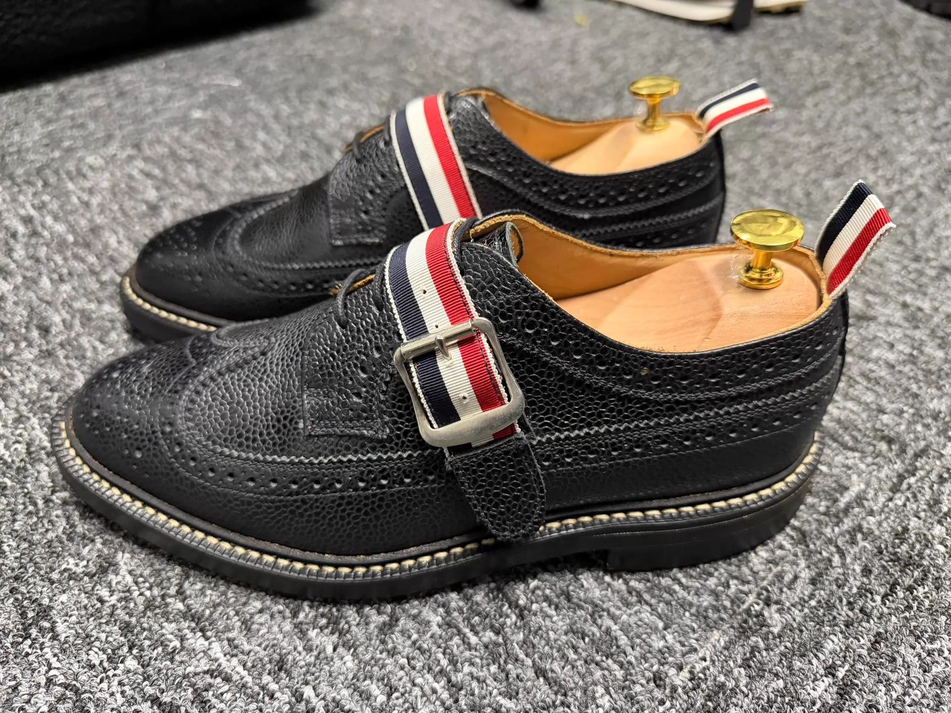 Thom Browne Thom Browne Men's Monk Strap Brogue Litchi Tri-Color Size US 7 / EU 40 - 2 Thumbnail