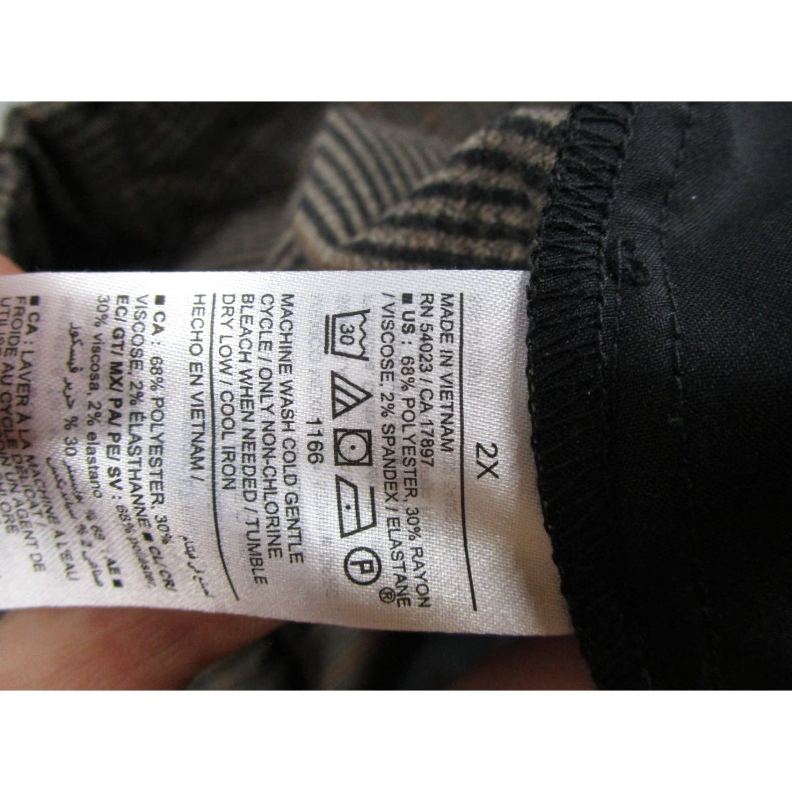 Old Navy NEW Old Navy Extra High Waisted Pleated Taylor Wide Leg Trouser Size 2X NEW Size ONE SIZE - 5 Thumbnail