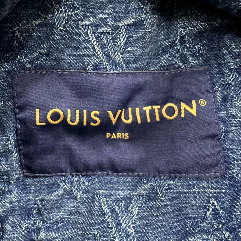 Louis Vuitton Louis Vuitton Washed Embossed Denim Jacket 2501-Nextarrow Size US M / EU 48-50 / 2 - 3 Thumbnail