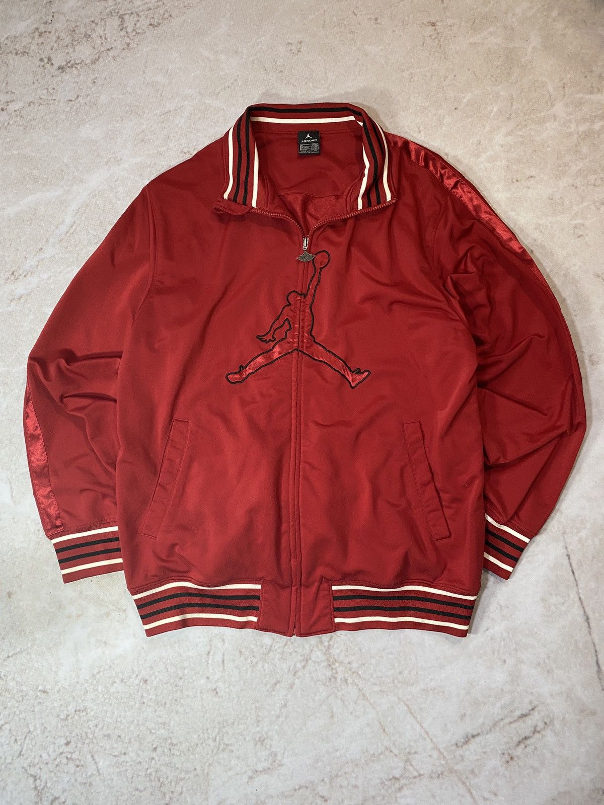 Jordan Brand Vintage 90s Nike air Jordan zipper track jacket Size US XL / EU 56 / 4 - 1 Thumbnail