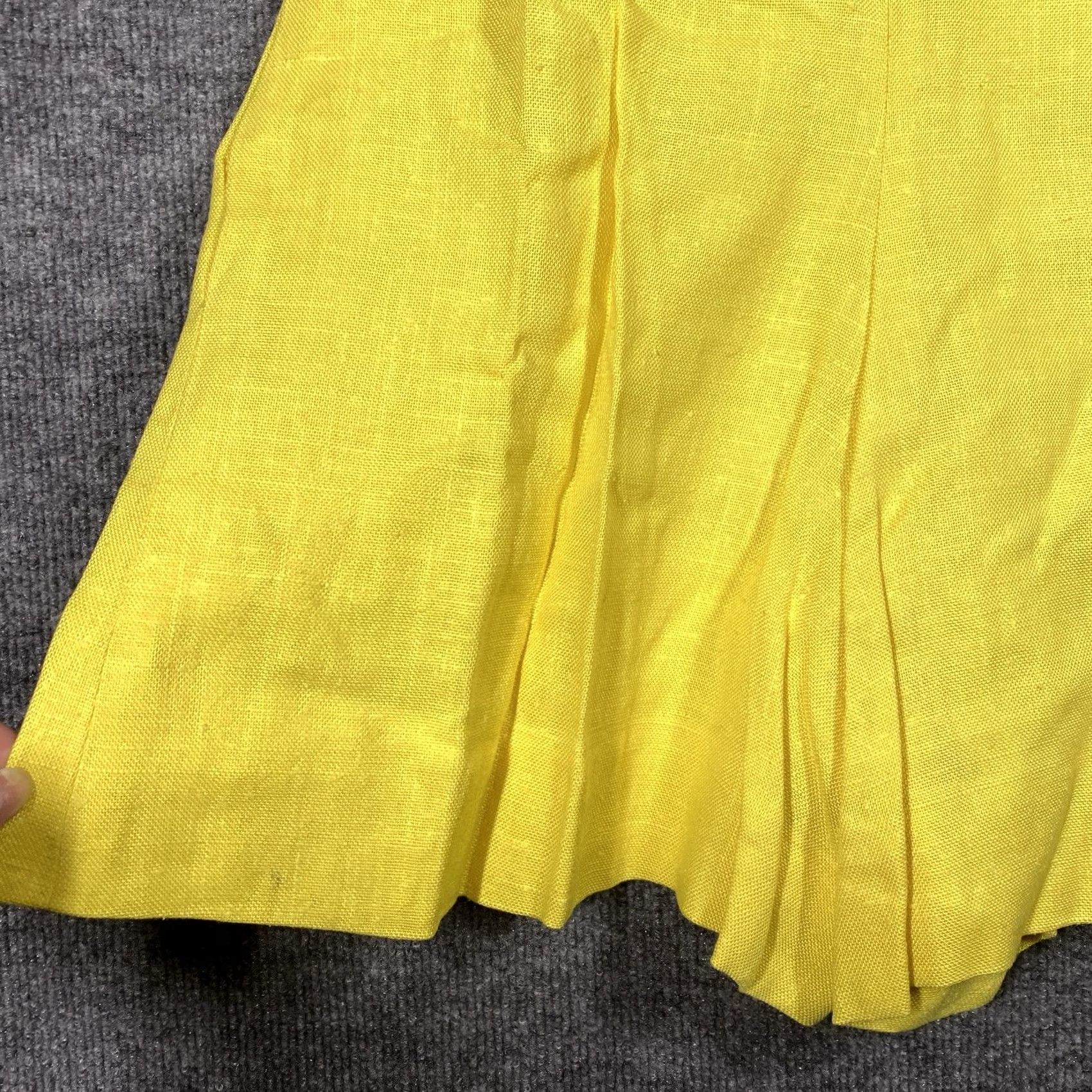 Vintage VINTAGE Peck & Peck Linen Jumpsuit Shirt Dress Mod GoGo 60s Yellow 1960s 13 Adult? Size 34" / US 12 / IT 48 - 3 Thumbnail