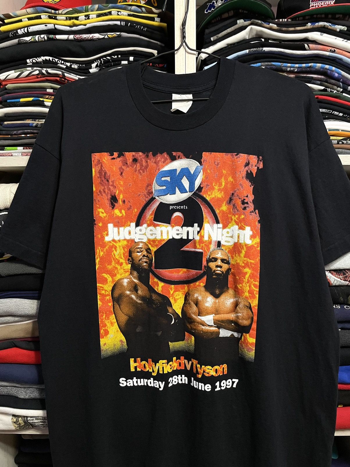 Vintage Vintage 90s Mike Tyson VS Holyfield Judgement Night T-Shirt Size US XL / EU 56 / 4 - 2 Thumbnail