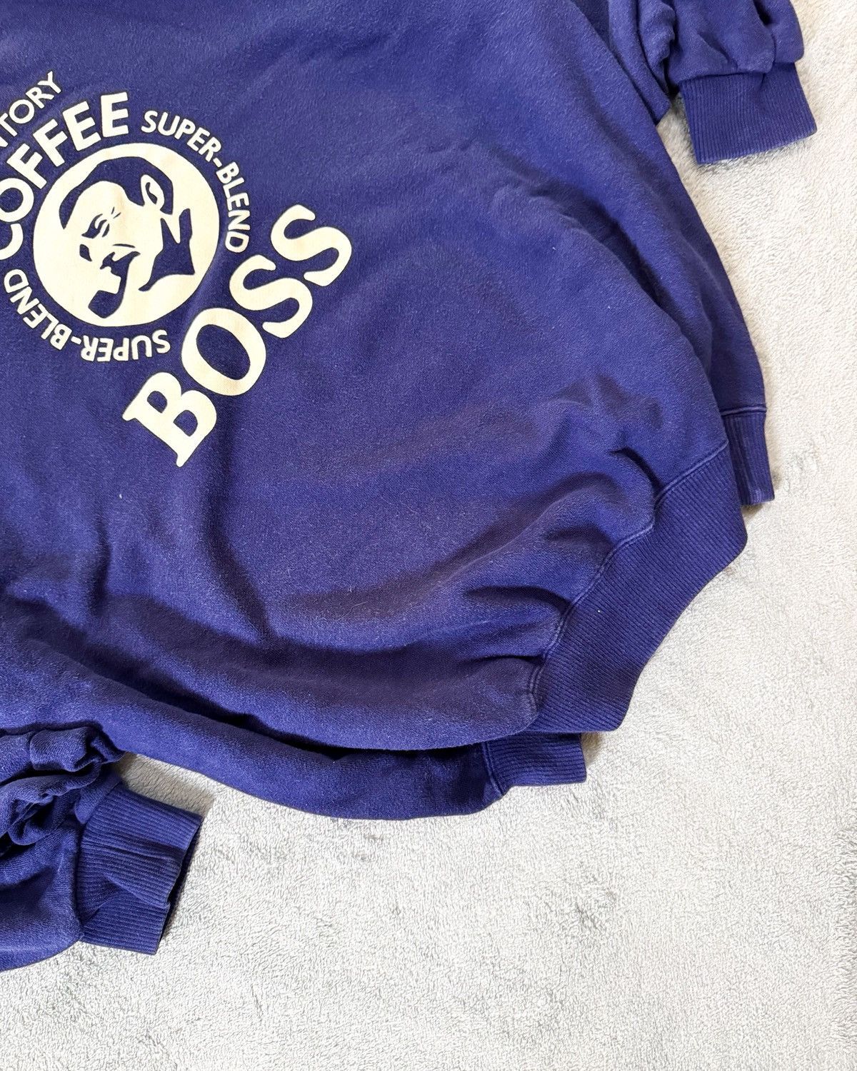 Other Vintage Suntory Coffee Boss Crewneck Size US L / EU 52-54 / 3 - 5 Thumbnail