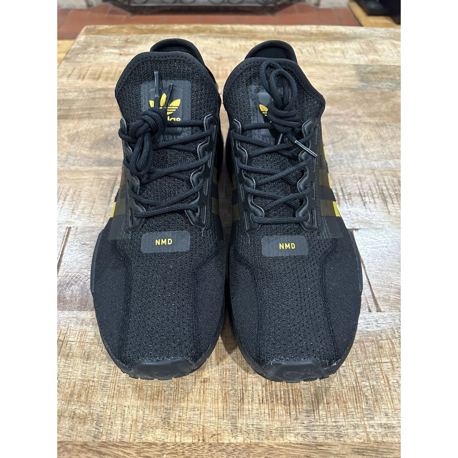 Adidas Adidas NMD R1 V2 Core Black Solar Gold Sz. 10.5 Size US 10.5 / EU 43-44 - 15 Thumbnail