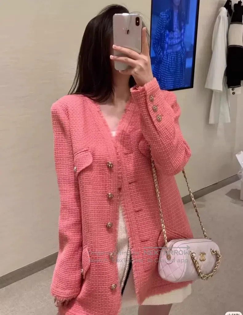 Chanel Chanel 20A Handicraft Workshop Pink Coat Size XS / US 0-2 / IT 36-38 - 2 Thumbnail