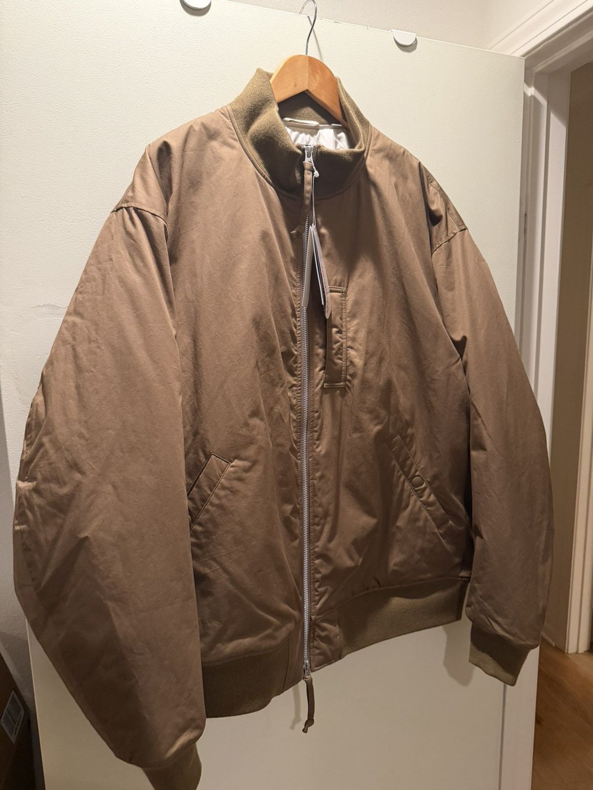 Nanamica NWT Nanamica Insulation Varsity Jacket Size XL Brosn Size US XL / EU 56 / 4 - 1 Thumbnail