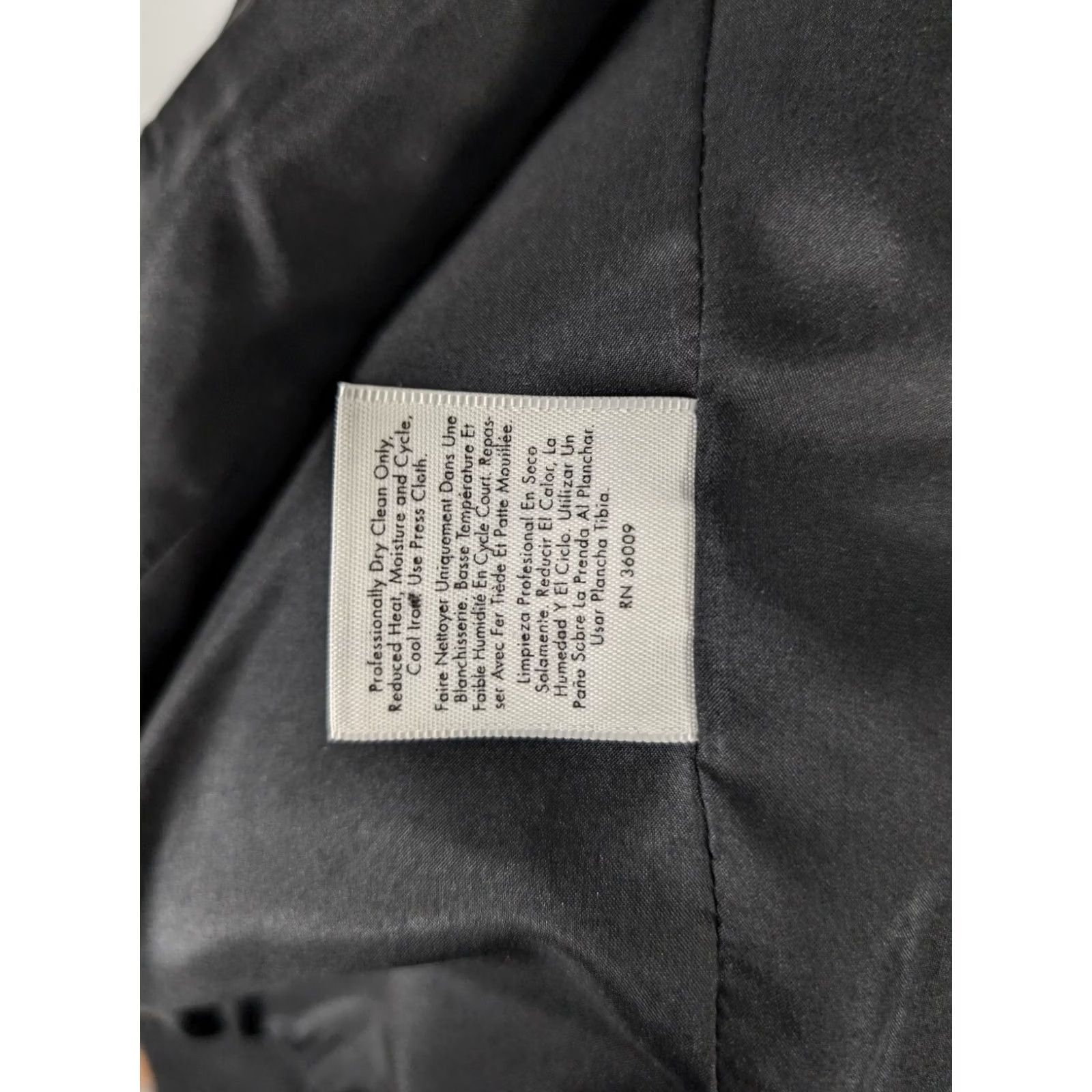 Calvin Klein VINTAGE Calvin Klein Collection Jacket Women Tweed Wool 2Way Zip Black 4 21" Length Mens? Size S / US 4 / IT 40 - 4 Thumbnail
