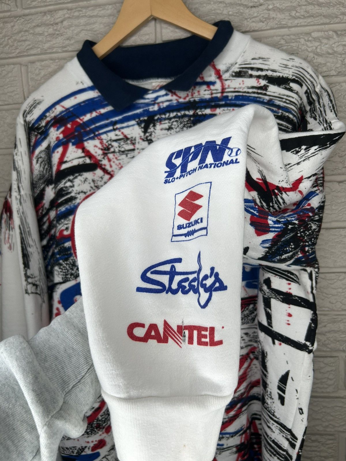Vintage Vintage Coors Slo Pitch All Over Print Pullover Sweater Size US L / EU 52-54 / 3 - 5 Thumbnail