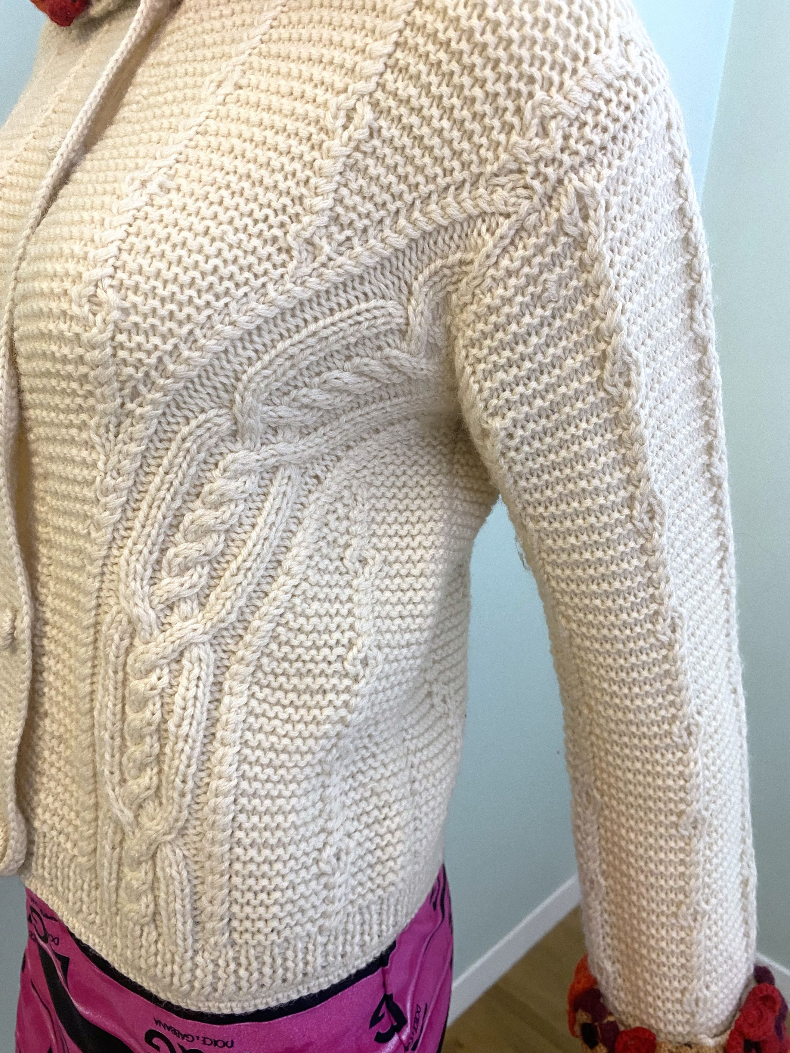 Moschino Moschino Crochet Beaded Cardigan Sweater Pullover Size M / US 6-8 / IT 42-44 - 4 Thumbnail