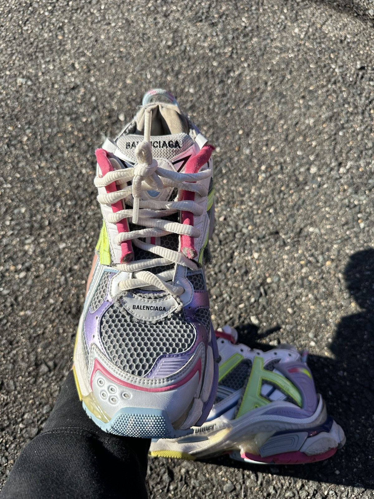 Balenciaga Balenciaga Runner White/Pink Size US 10 / EU 43 - 2 Thumbnail