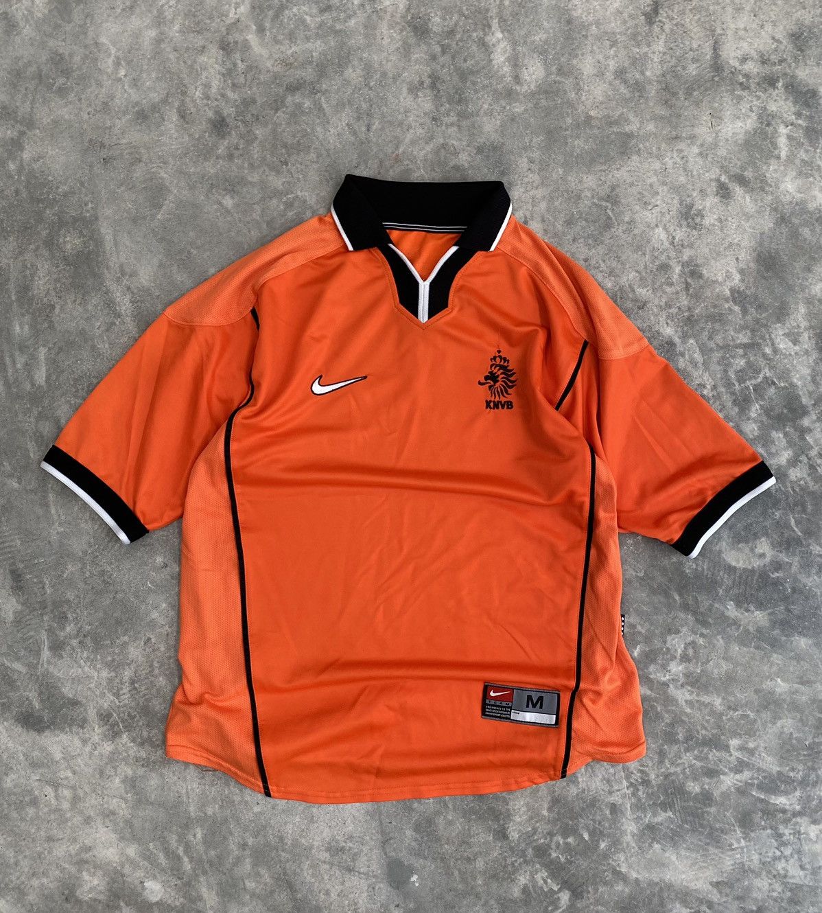 Nike × Vintage Vintage Netherland Jersey Size US M / EU 48-50 / 2 - 1 Thumbnail