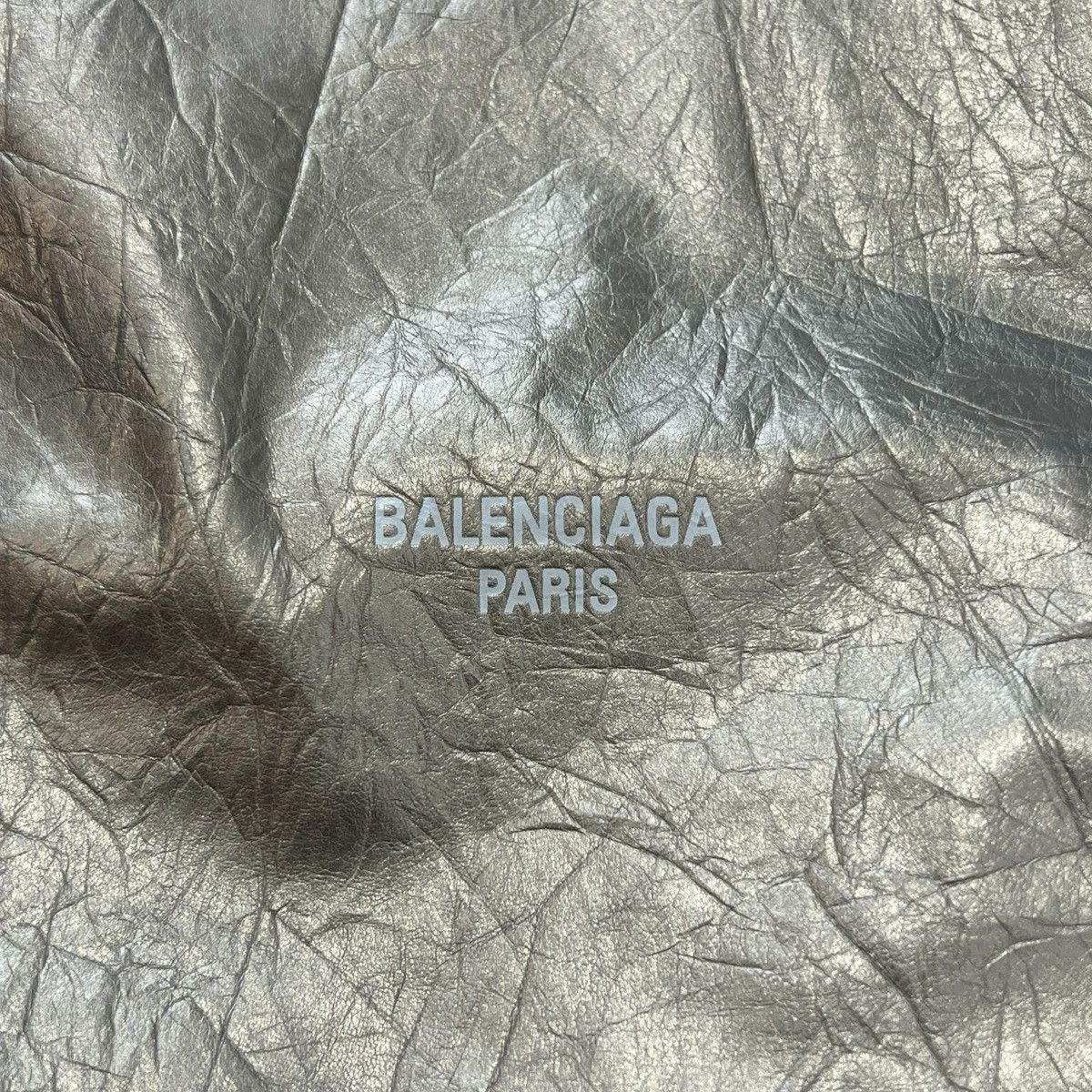 Balenciaga BALENCIAGA Crush Small Chain Shoulder Bag Metallic Silver Size ONE SIZE - 4 Thumbnail