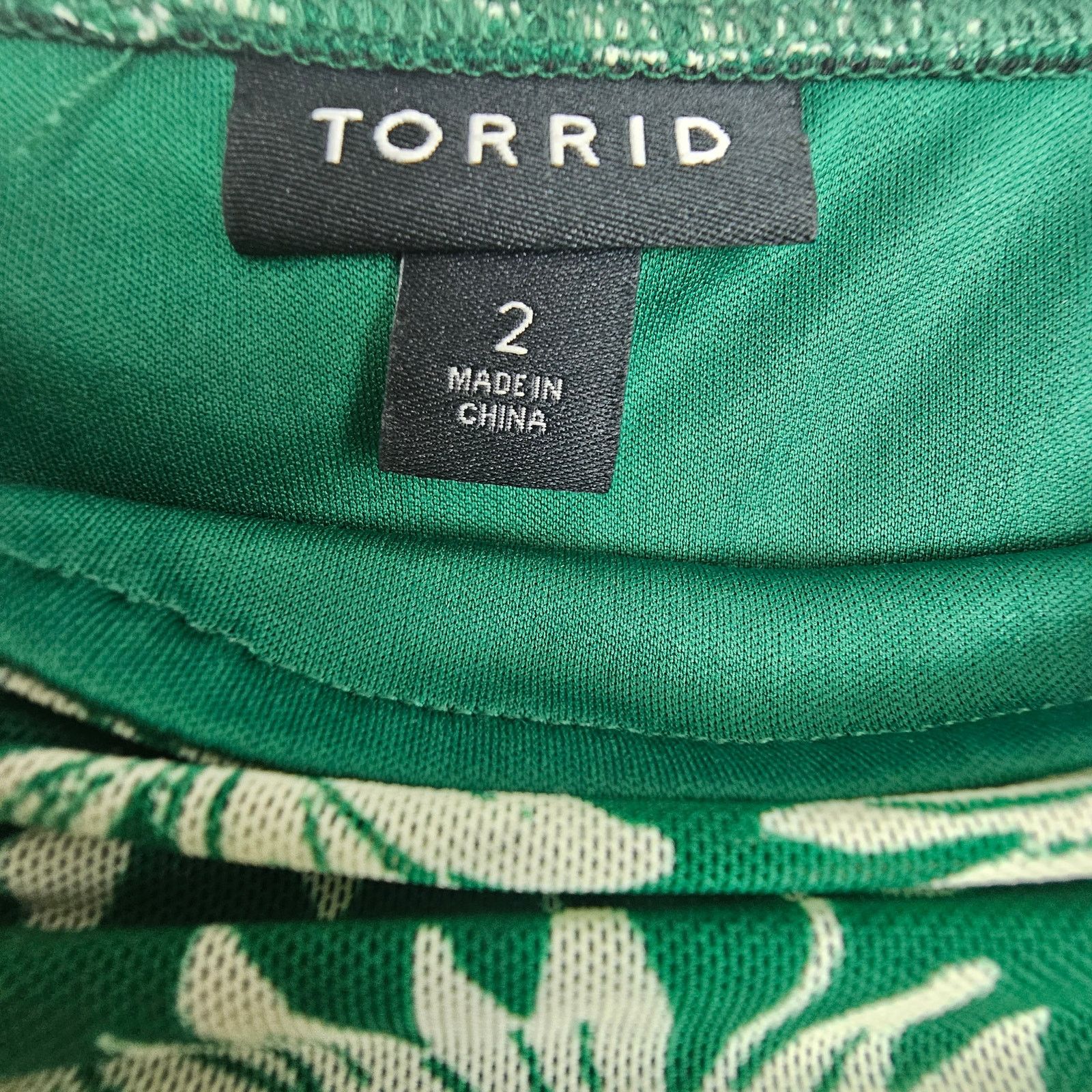 Torrid Torrid Womens Ditsy Floral Ruched Tank Plus Size 2X Stretch Size XXL / US 16-18 / IT 52-54 - 6 Thumbnail