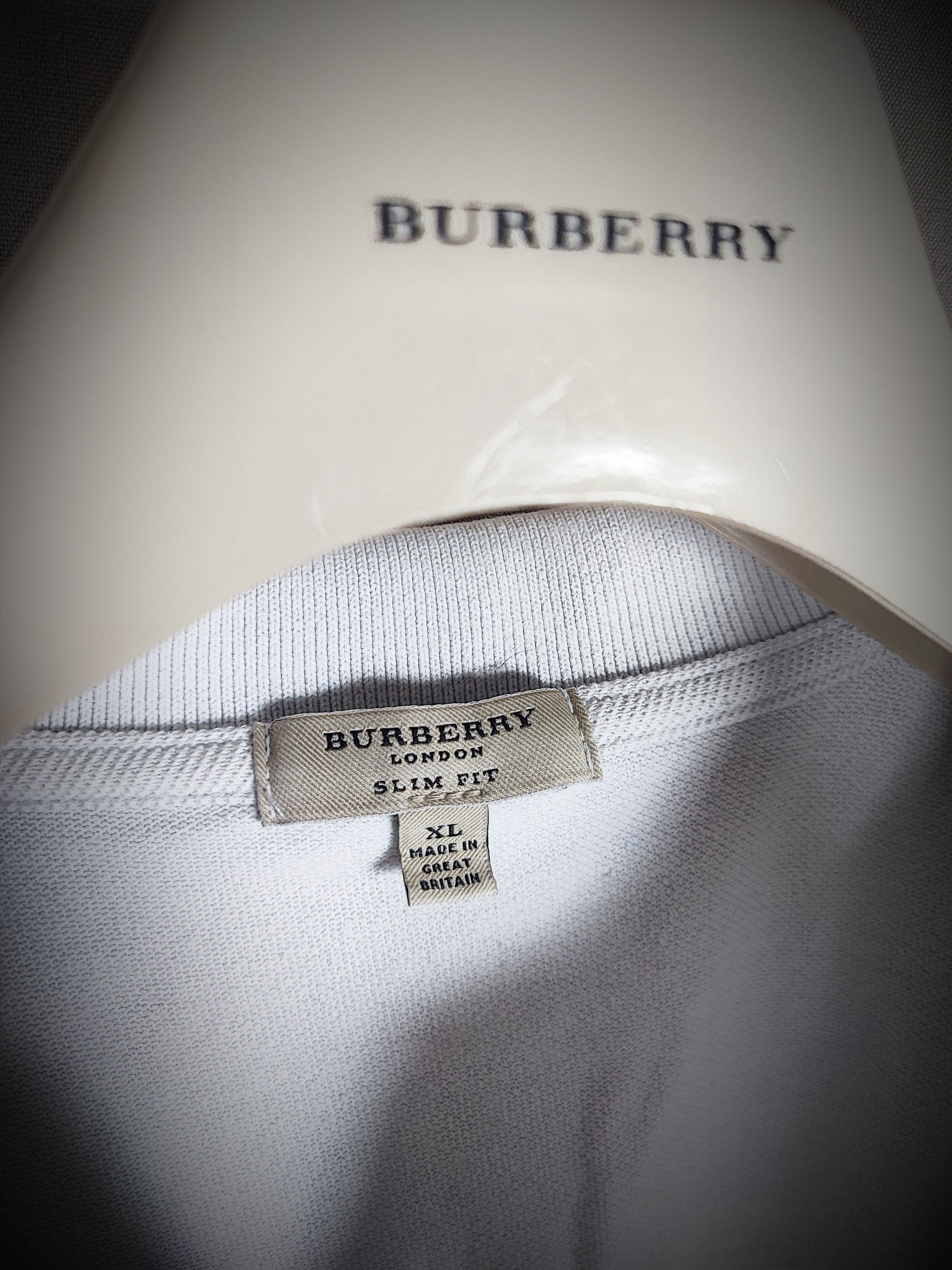 Burberry 🔥 Burberry Polo size XL White 🔥 Size US XL / EU 56 / 4 - 3 Thumbnail