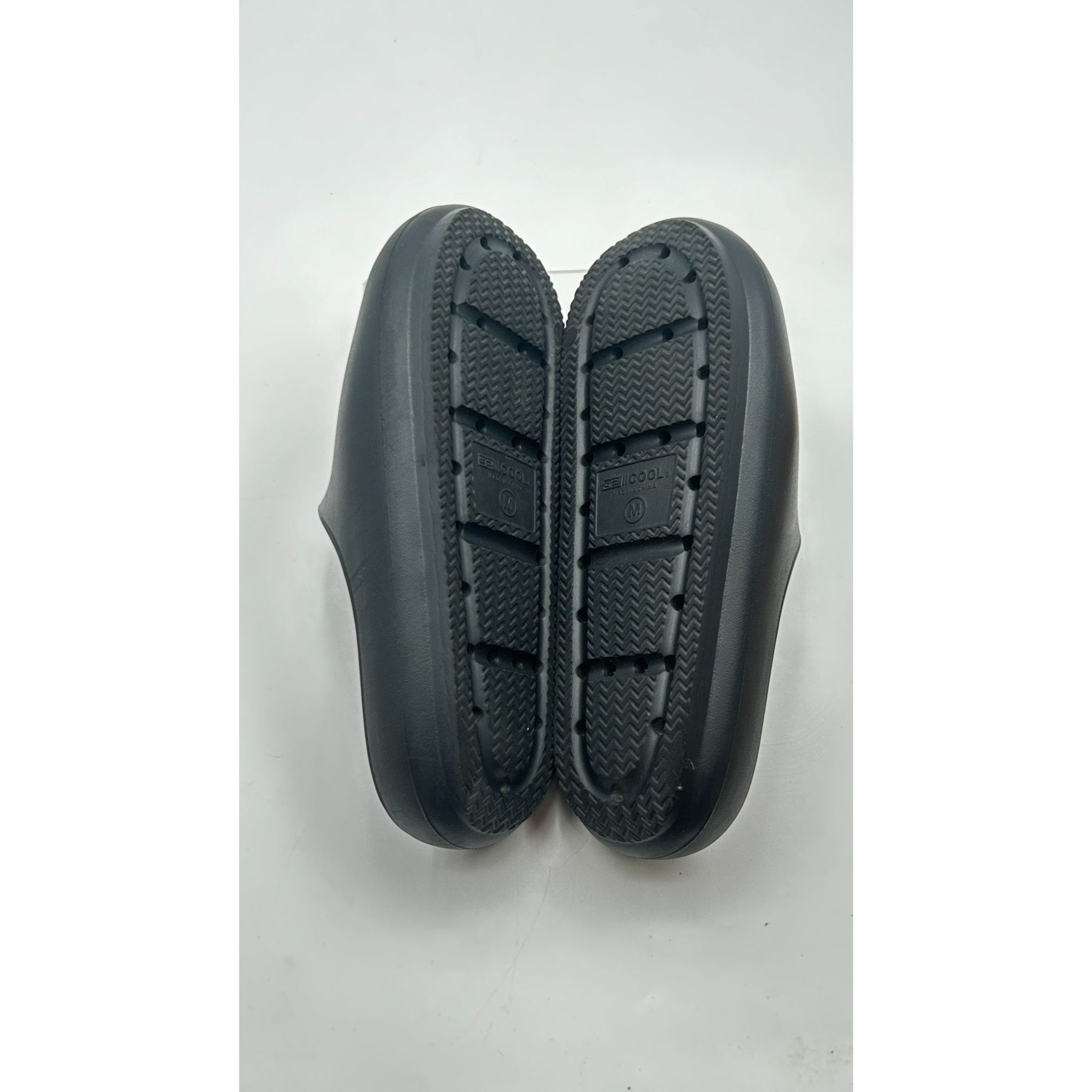 Other 32 Degrees COOL Slides Medium W 7.5-8.5 M 5.5-6.5 Black EVA Size US 7.5 / IT 37.5 - 6 Thumbnail