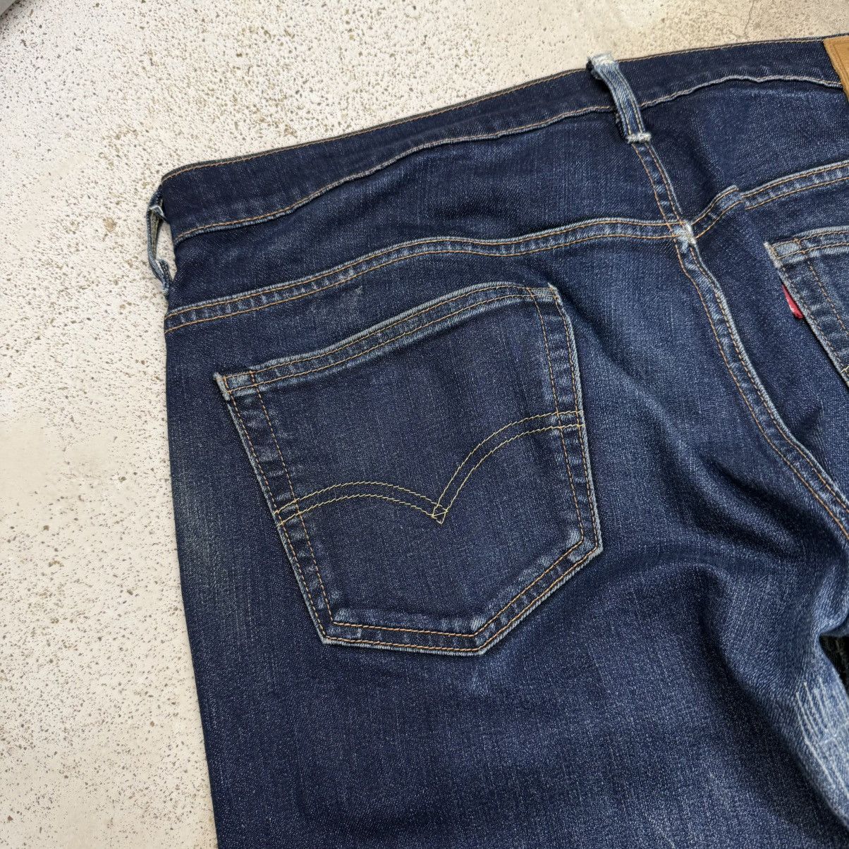 Levi's Levis 569 Big E Distressed Repaired Stretch Denim Pants Size US 35 - 12 Thumbnail