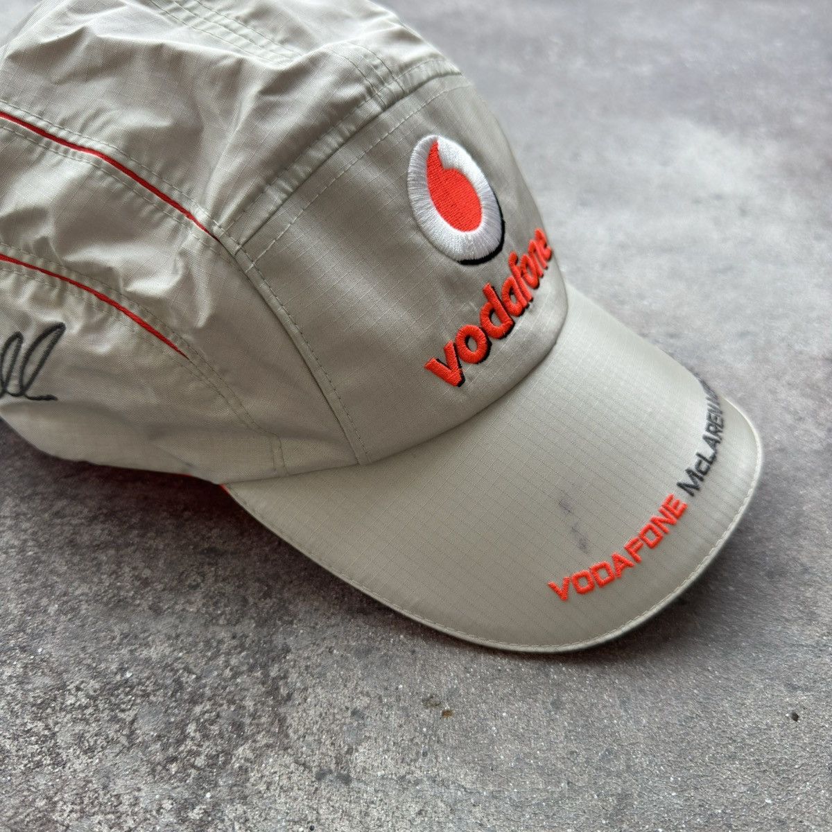 Formula 1 × NASCAR Vodafone McLaren Formula 1 Vintage Cap Size ONE SIZE - 2 Thumbnail