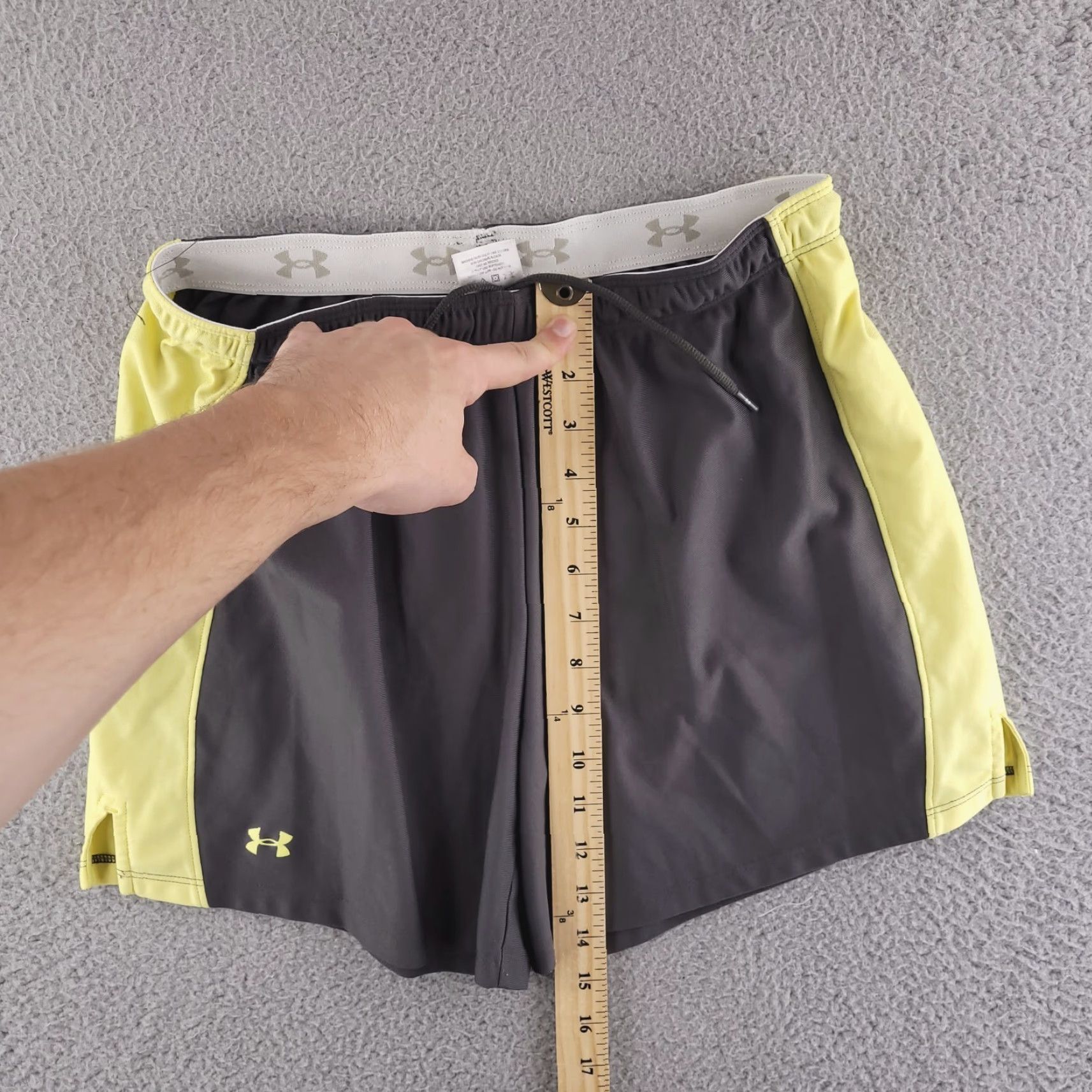 Under Armour Under Armour Shorts Womens Medium Gray Running Athletic Gym Performance Size 32" / US 10 / IT 46 - 5 Thumbnail