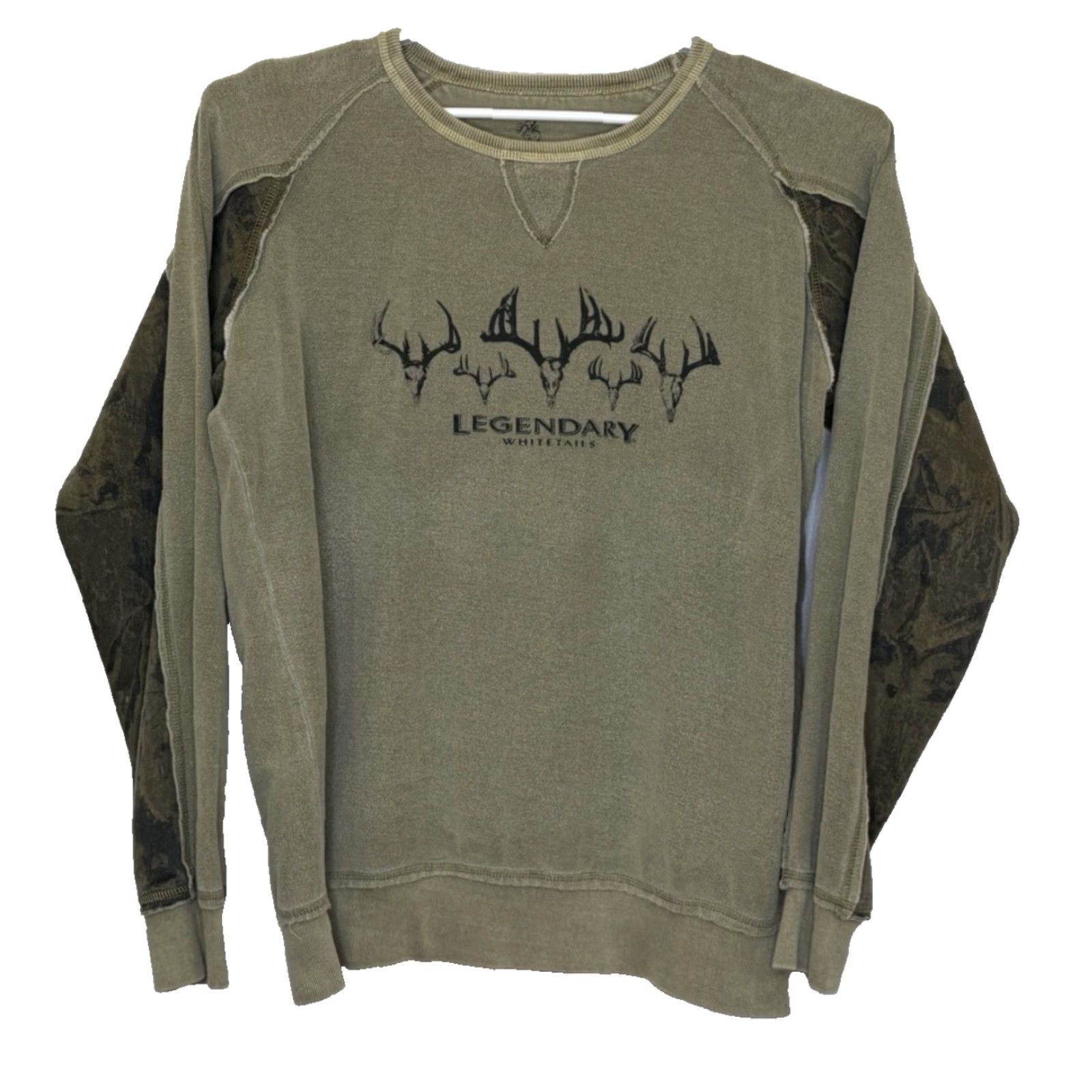 Vintage Legendary Whitetails Sweatshirt Mens Large Green & Camo Long Sleeve Distressed Size US L / EU 52-54 / 3 - 2 Thumbnail