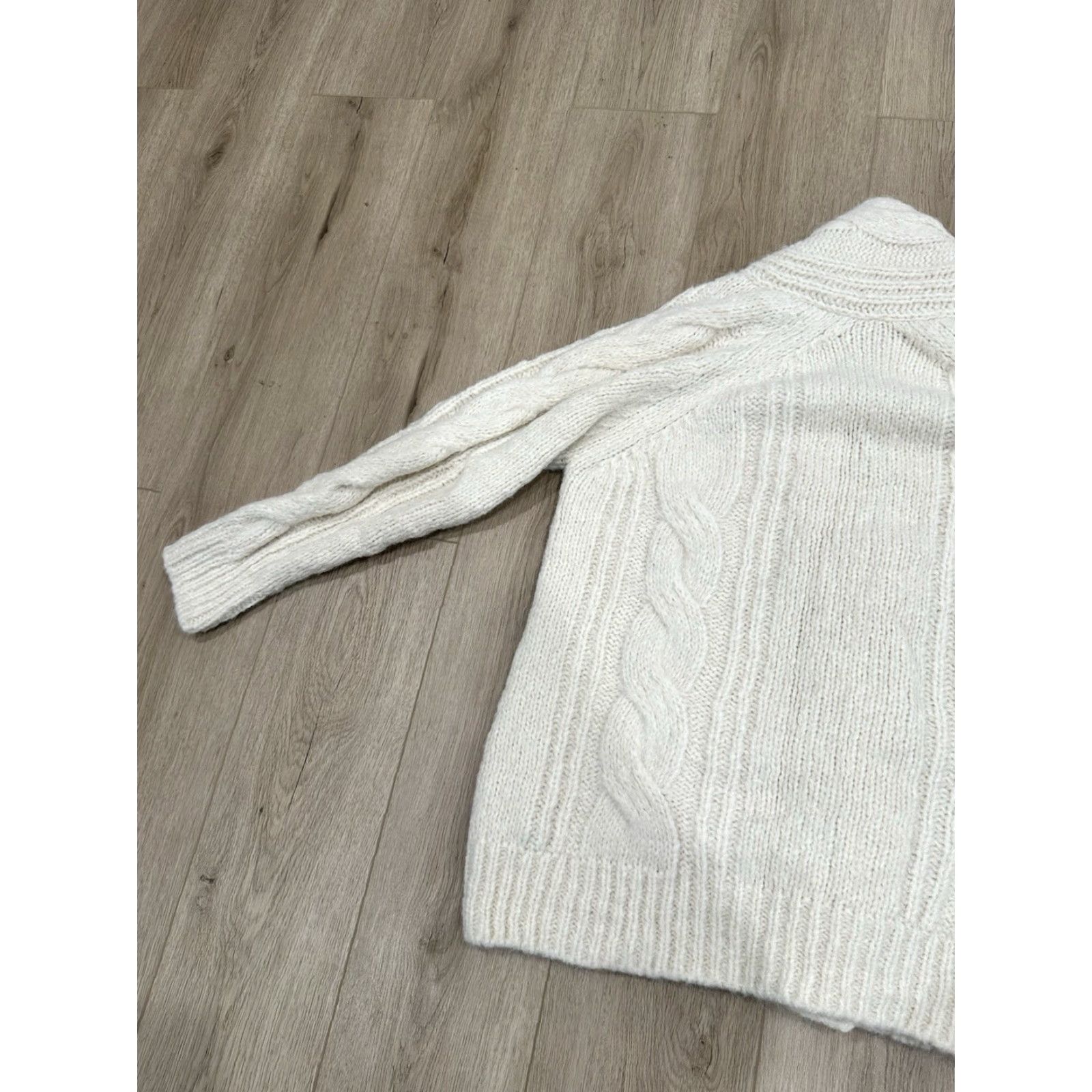 Faherty VINTAGE Faherty Cardigan XL Ivory Alpaca Wool Winter Sweater Women Size XL / US 12-14 / IT 48-50 - 7 Thumbnail