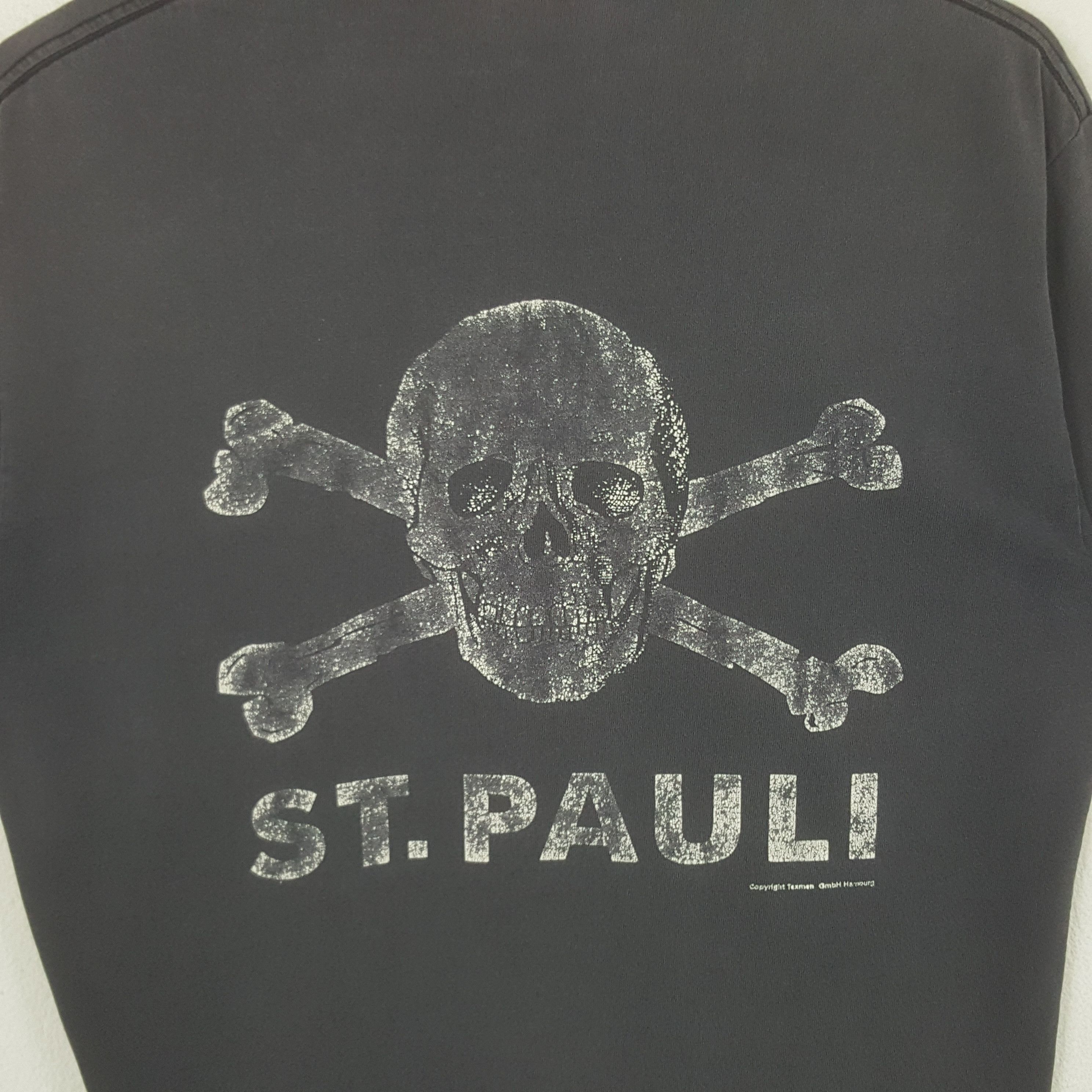 Vintage Vintage FC St. Pauli Germany Football Club Tshirt RR25 Size US M / EU 48-50 / 2 - 2 Thumbnail