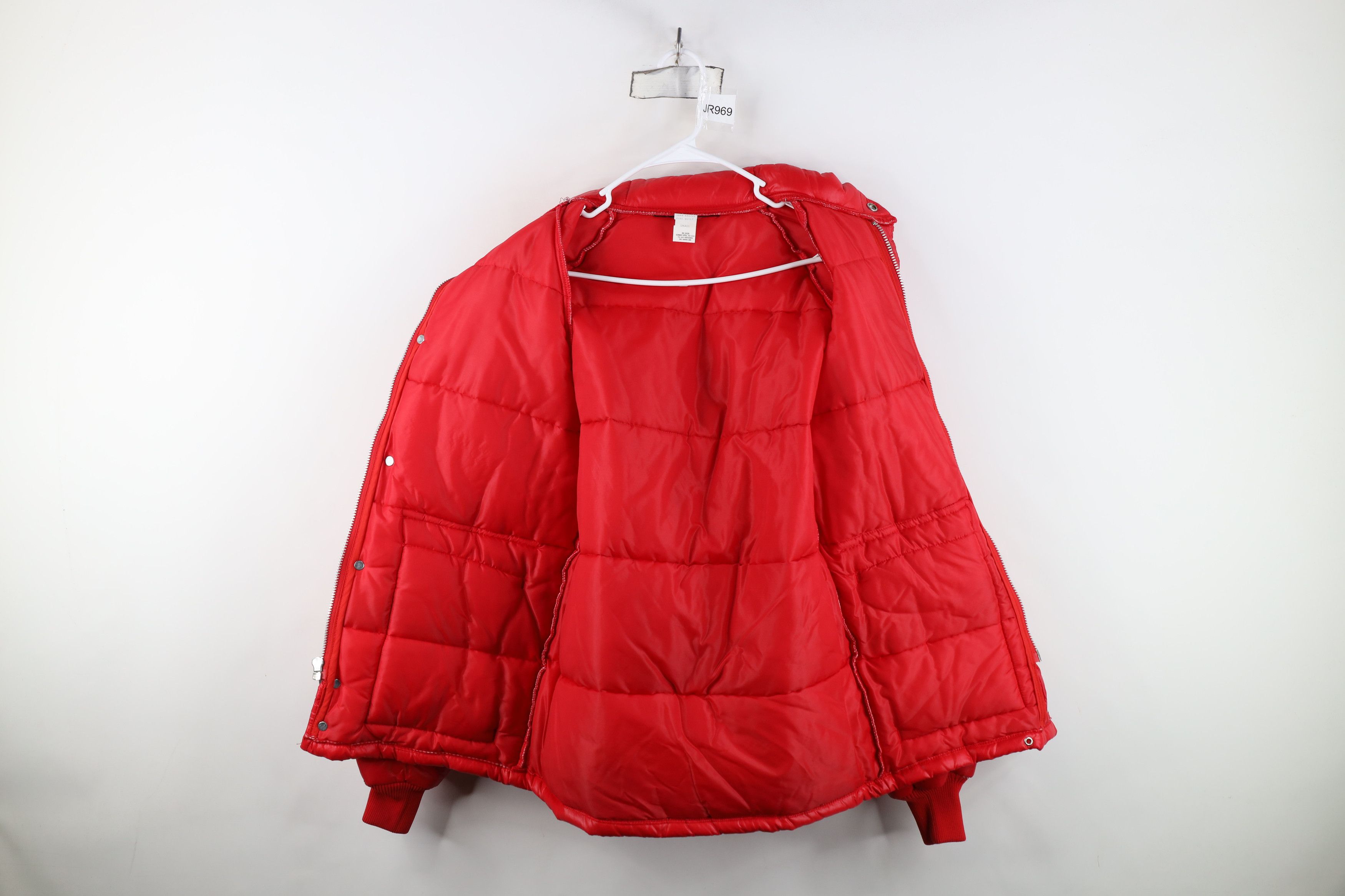 Vintage Vintage 70s Streetwear Full Zip Winter Puffer Jacket Red USA Size US S / EU 44-46 / 1 - 10 Thumbnail