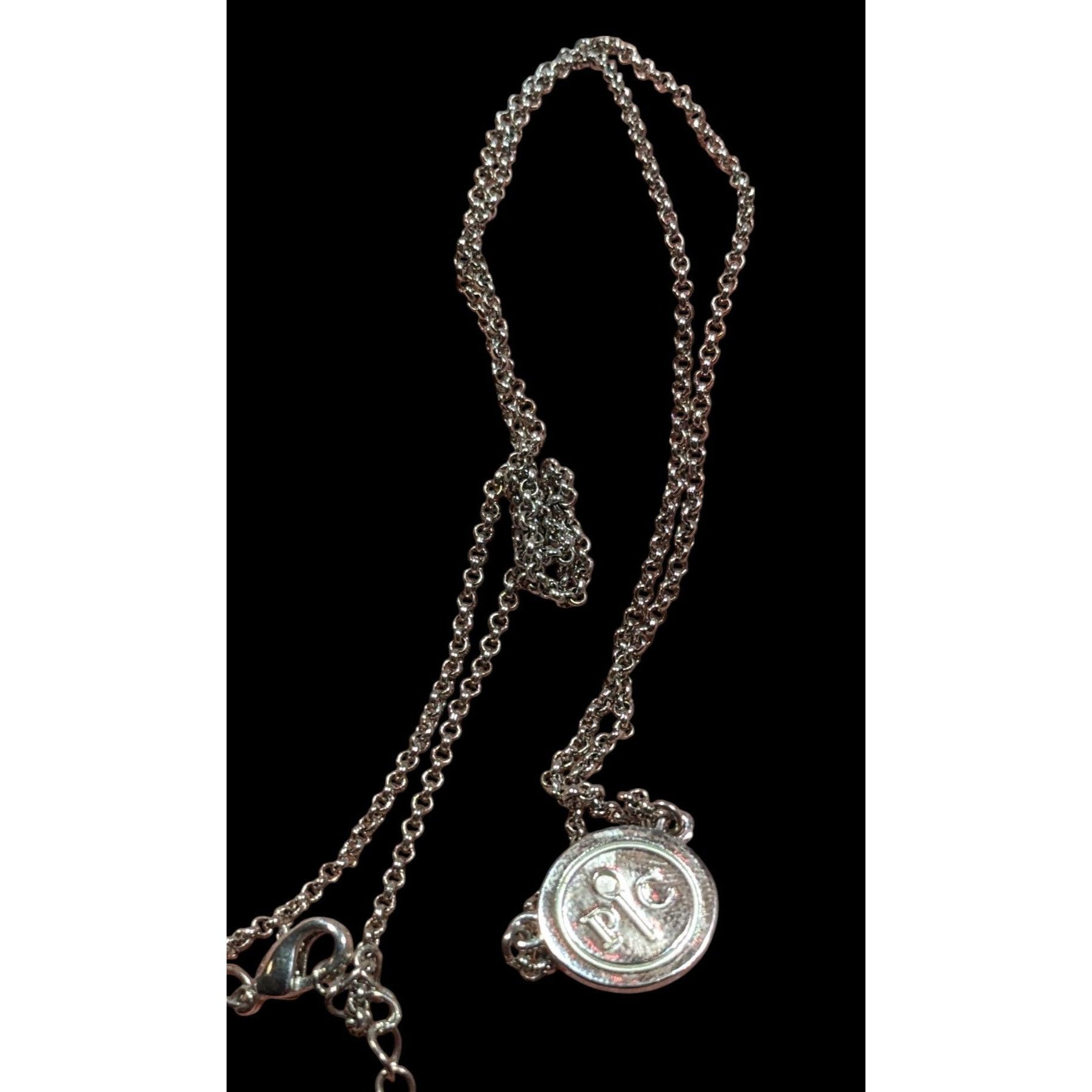 Other Pampered Chef Silver Tone Pendant Necklace Size ONE SIZE - 3 Thumbnail
